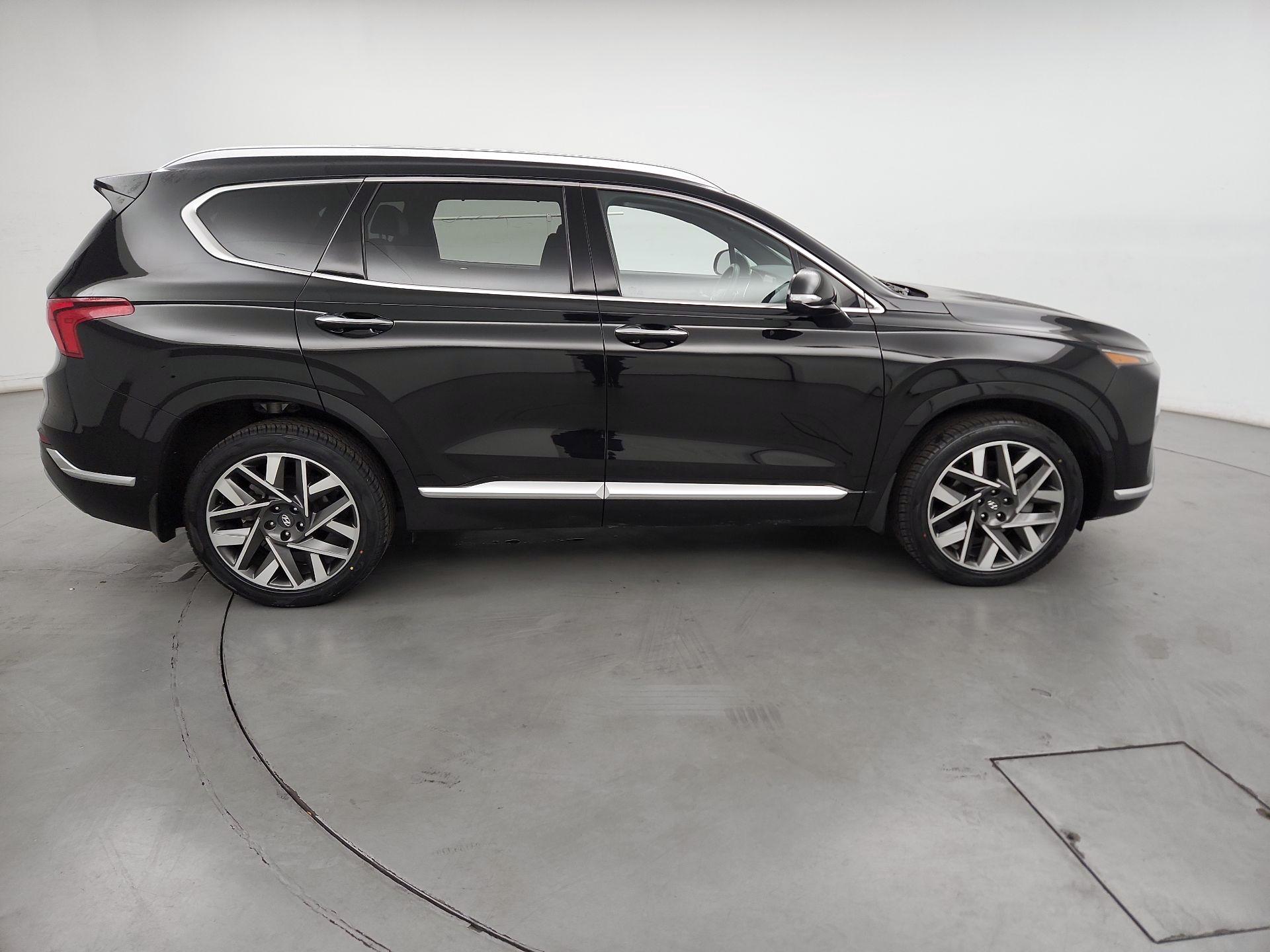 Thumbnail: 2023 Hyundai Santa Fe - 4