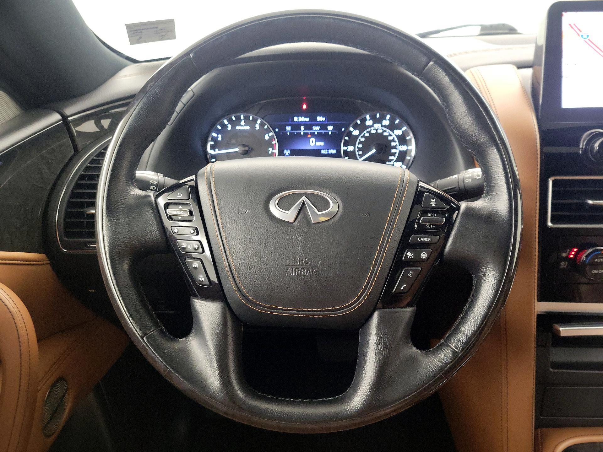 Thumbnail: 2022 INFINITI QX80 - 10