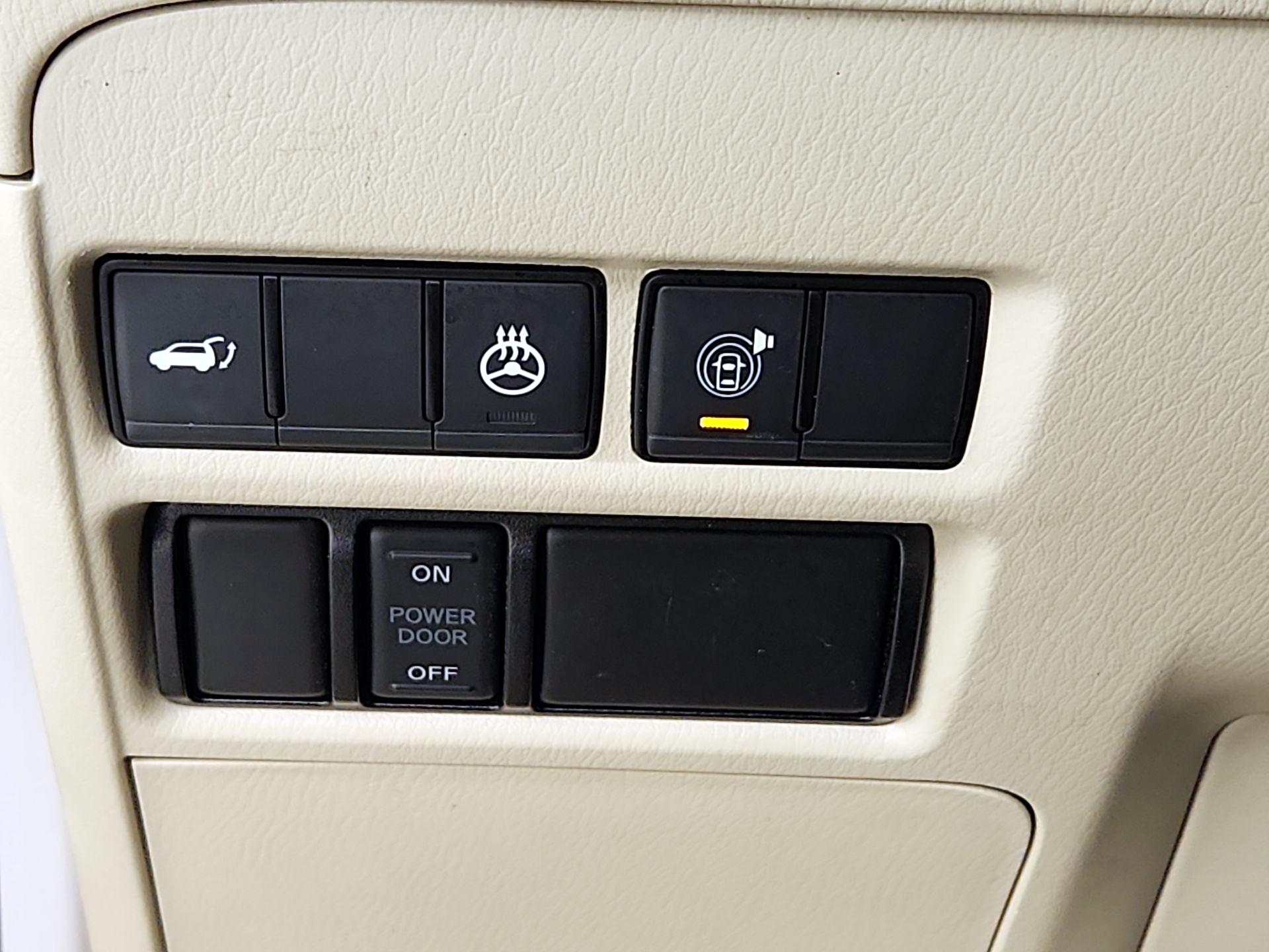 Thumbnail: 2024 INFINITI QX80 - 13