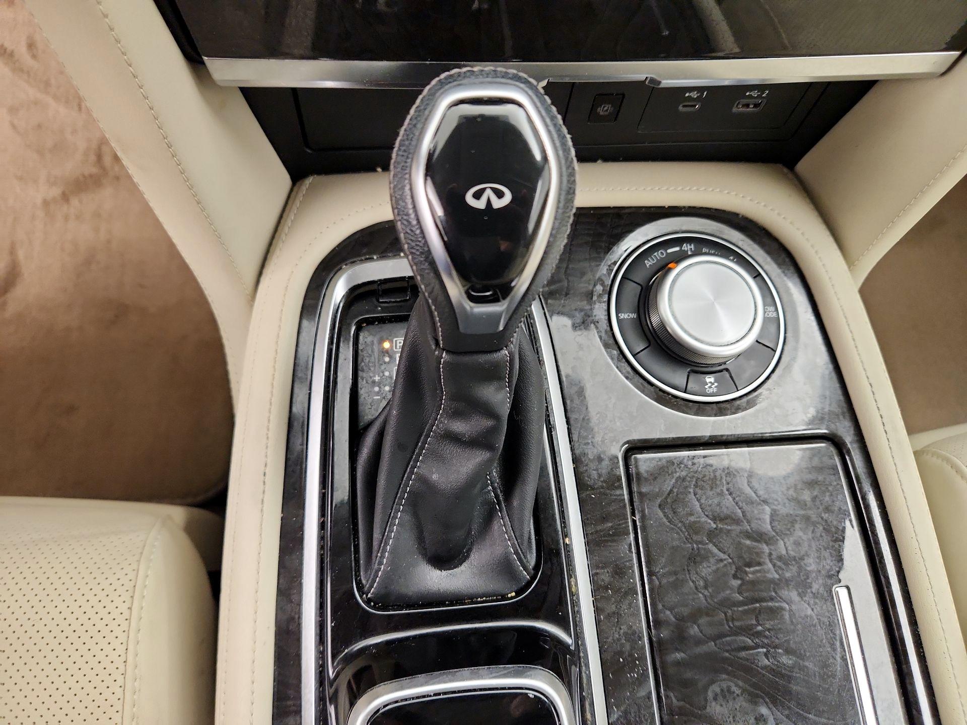 Thumbnail: 2024 INFINITI QX80 - 18