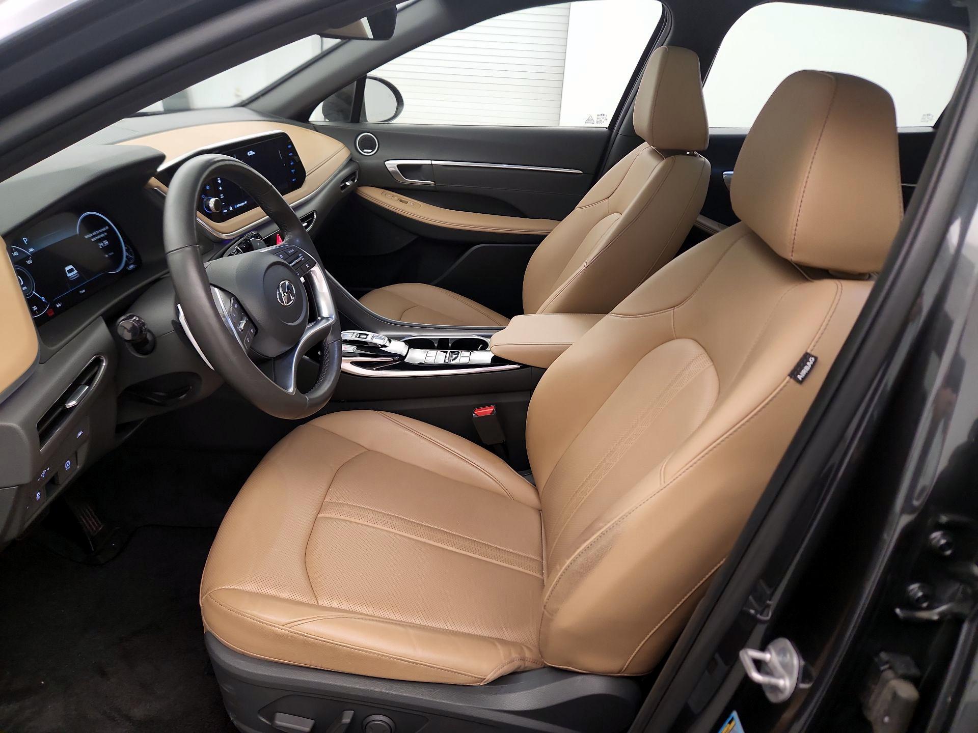 Thumbnail: 2023 Hyundai Sonata - 9