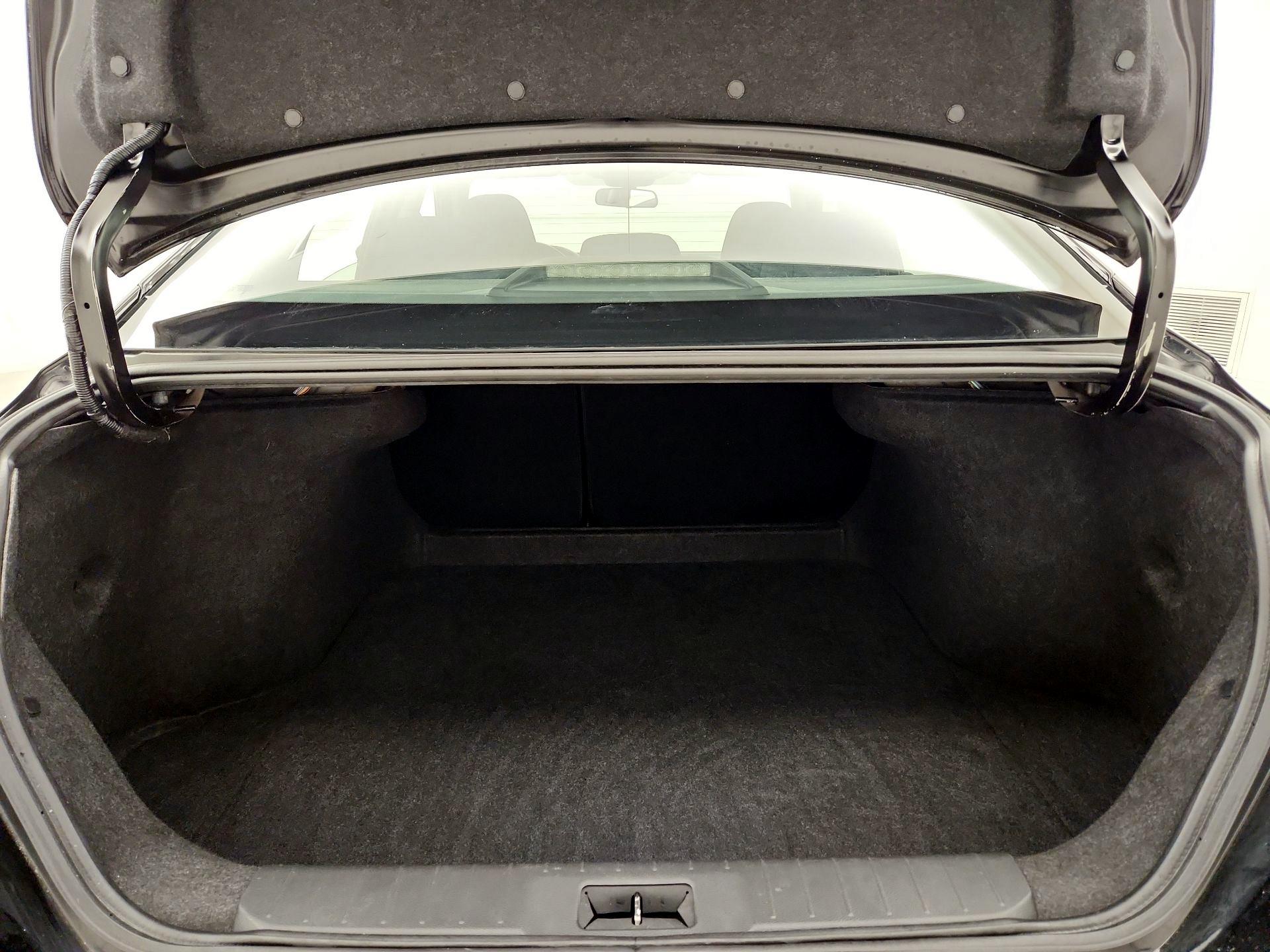 Thumbnail: 2023 Nissan Sentra - 20