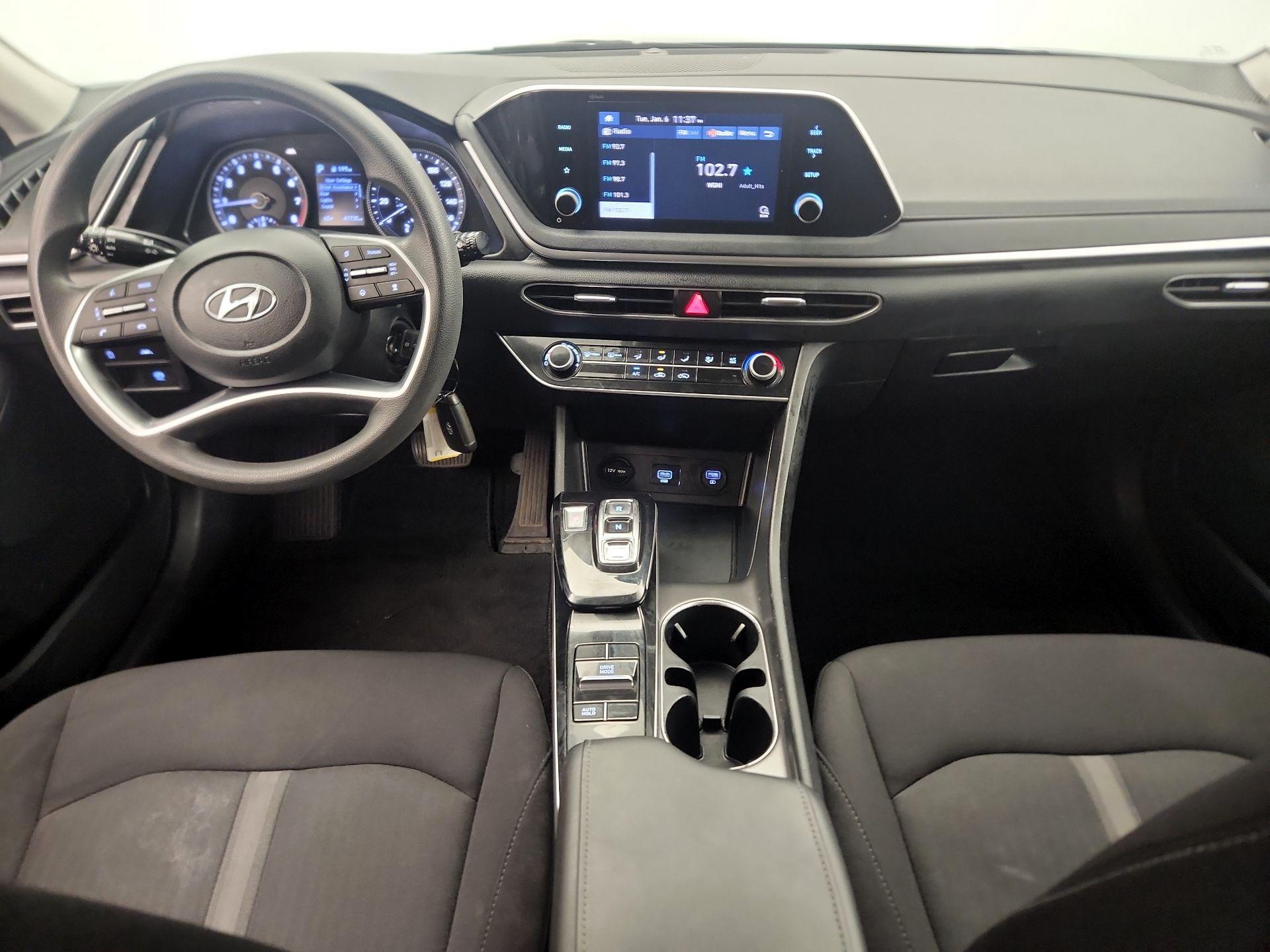 Thumbnail: 2023 Hyundai Sonata - 9