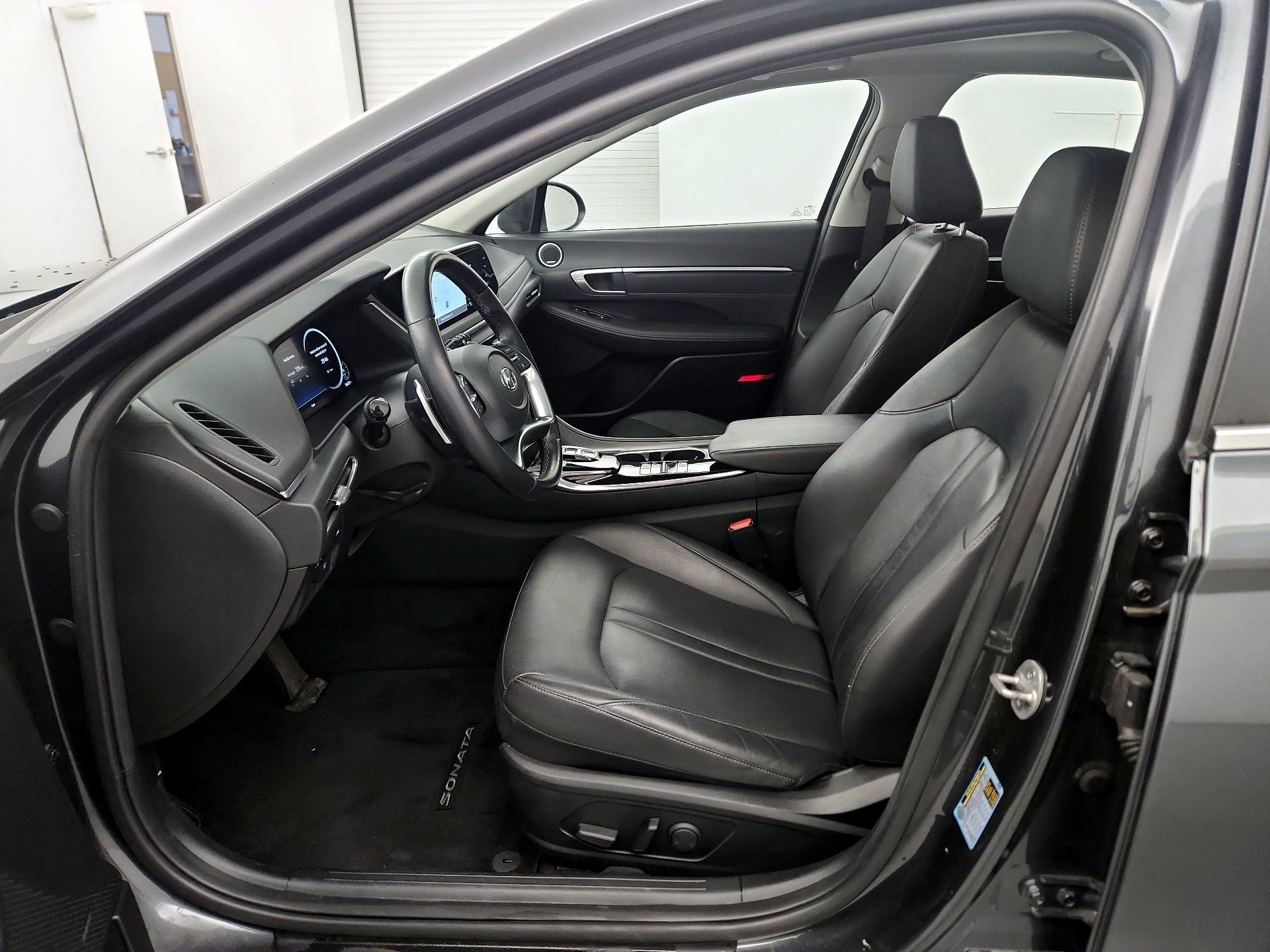 Thumbnail: 2023 Hyundai Sonata - 9