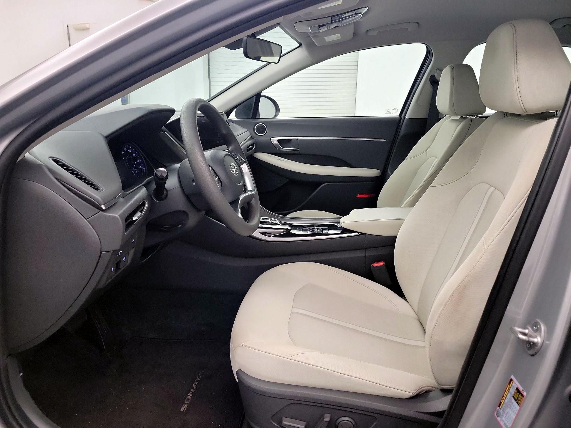 Thumbnail: 2023 Hyundai Sonata - 9