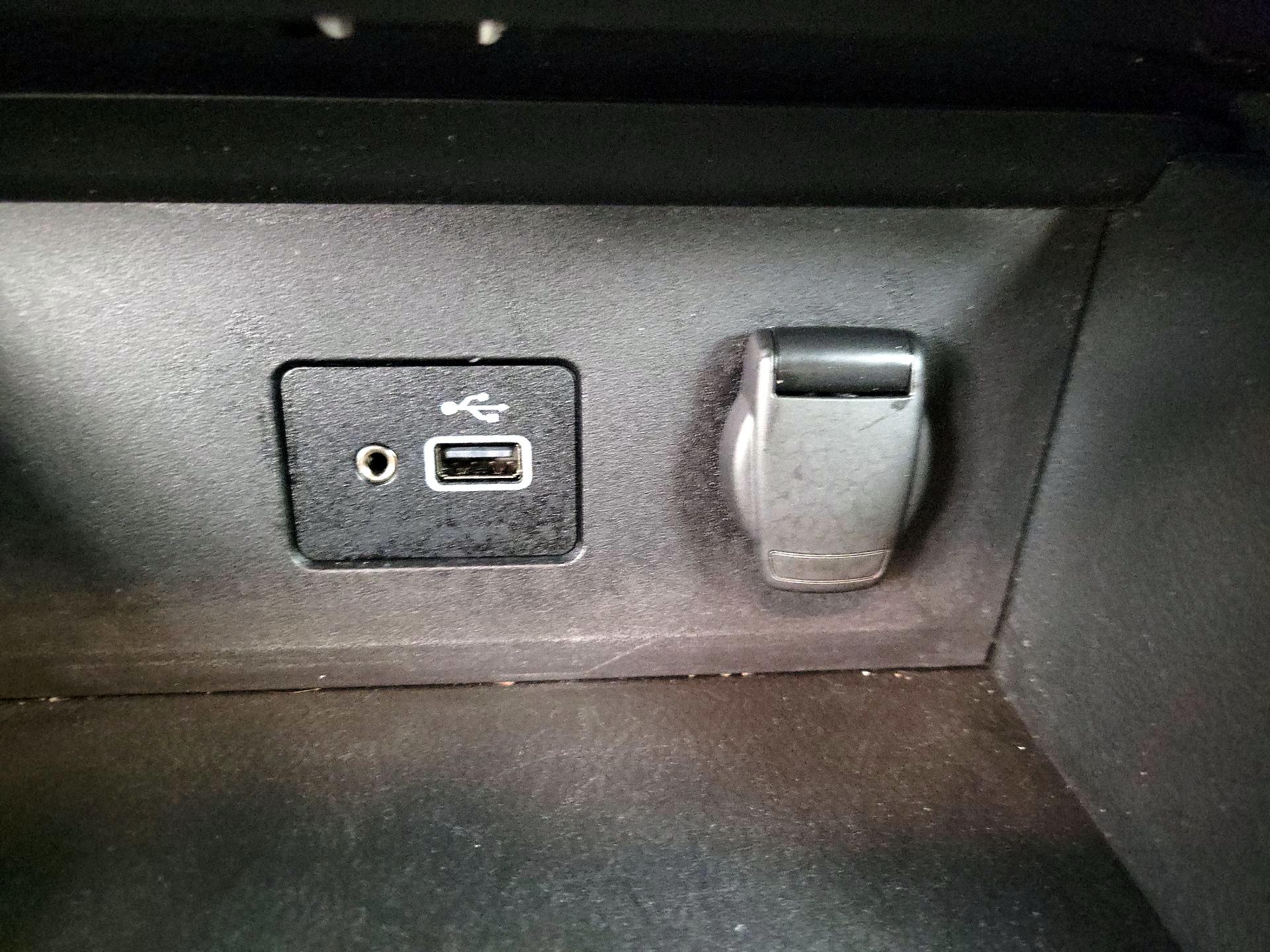 Thumbnail: 2023 Nissan Sentra - 18