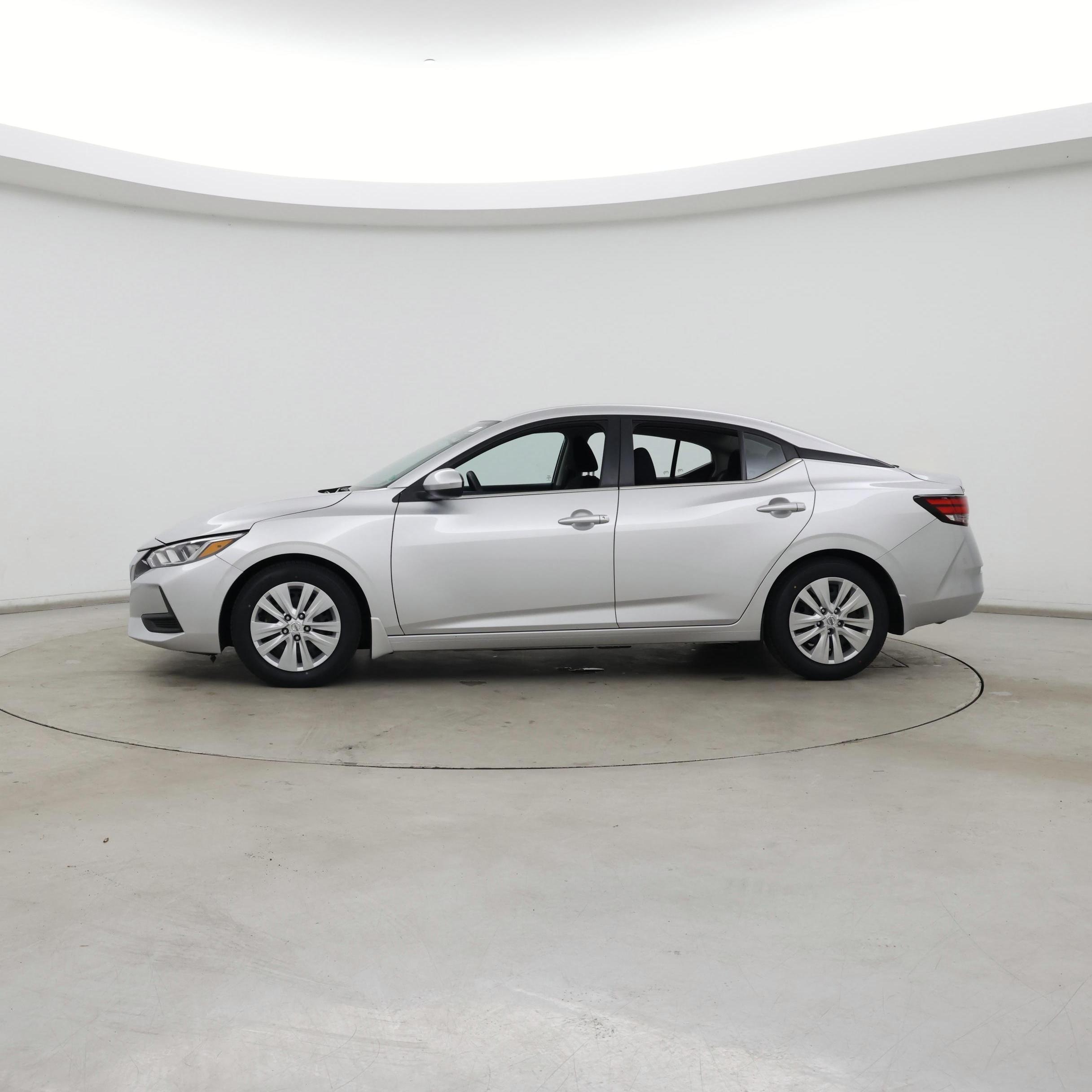 Thumbnail: 2023 Nissan Sentra - 3