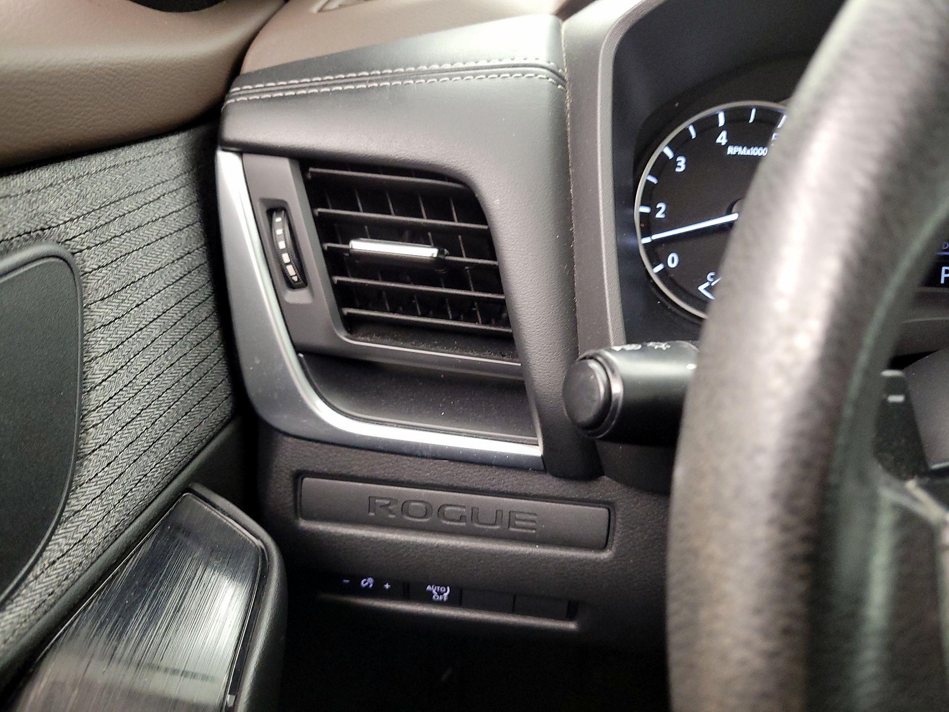 Thumbnail: 2023 Nissan Rogue - 13