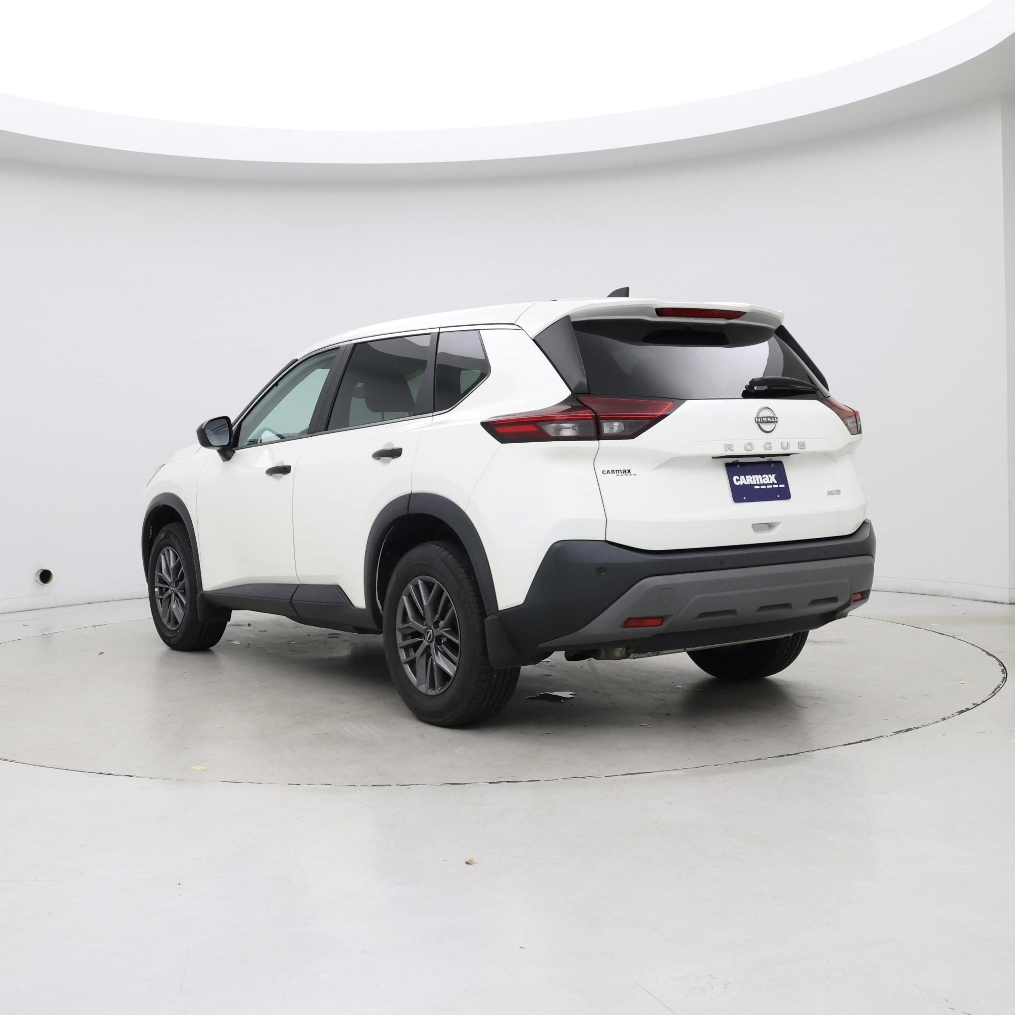 Thumbnail: 2023 Nissan Rogue - 2