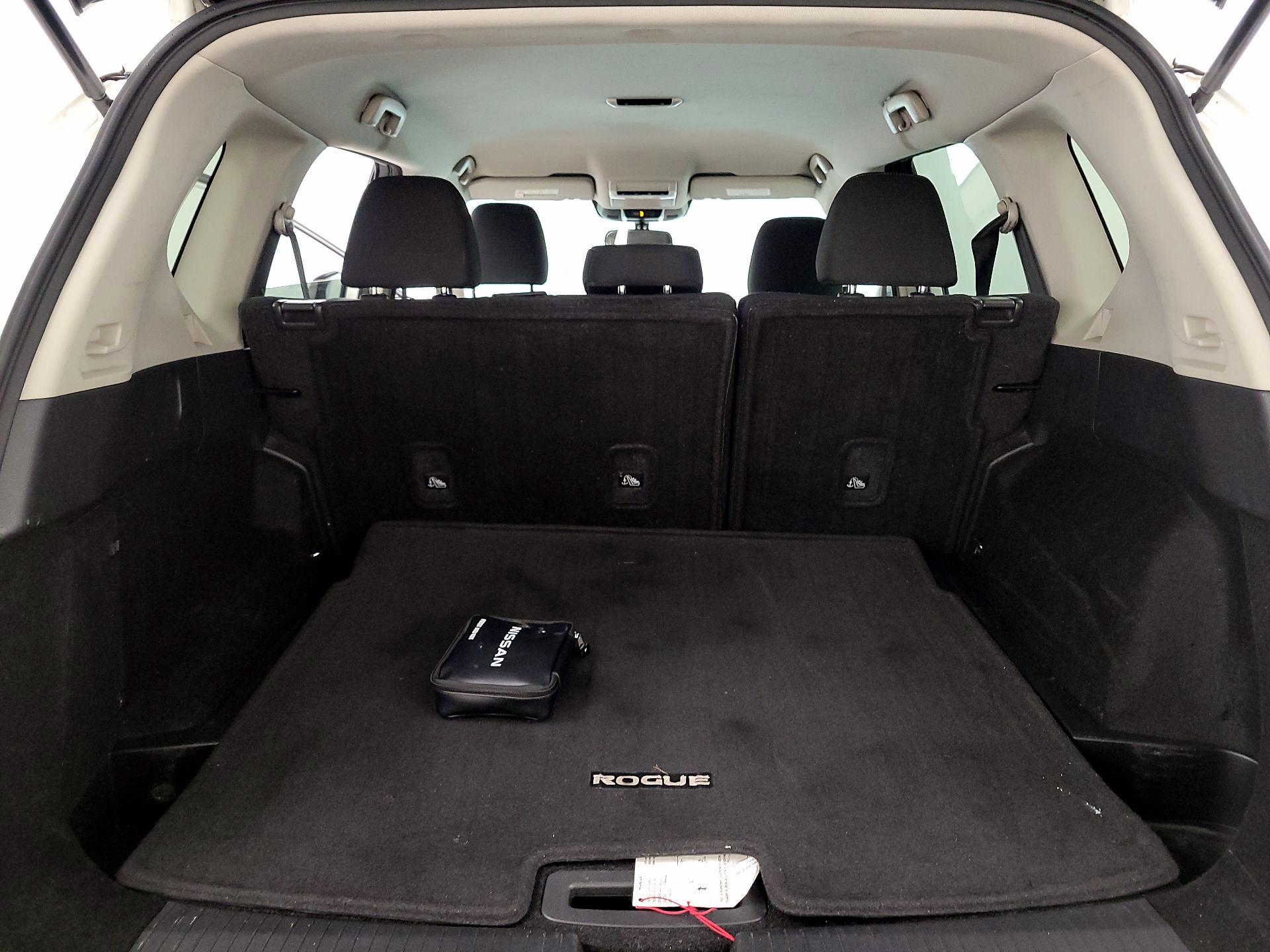 Thumbnail: 2023 Nissan Rogue - 20