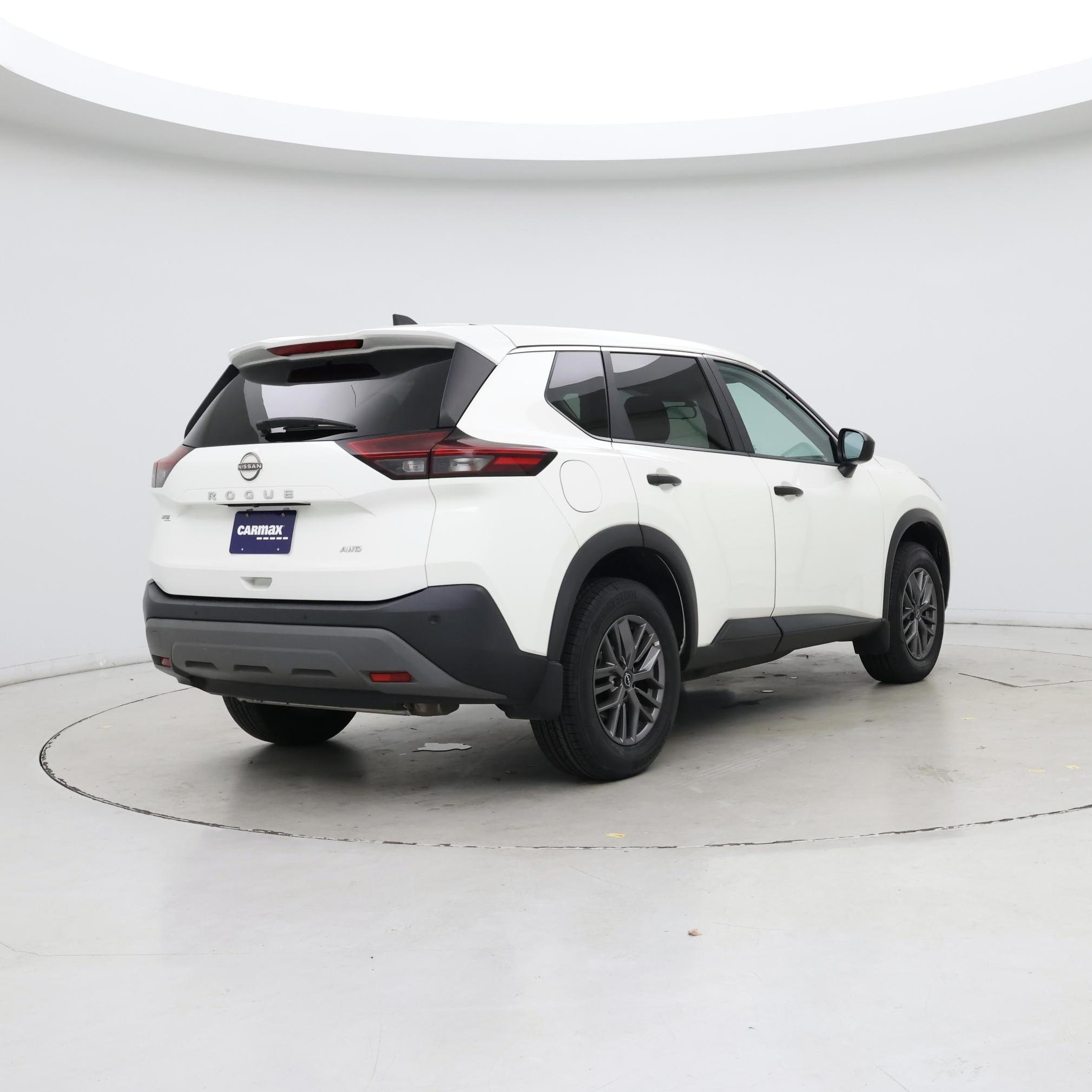 Thumbnail: 2023 Nissan Rogue - 8