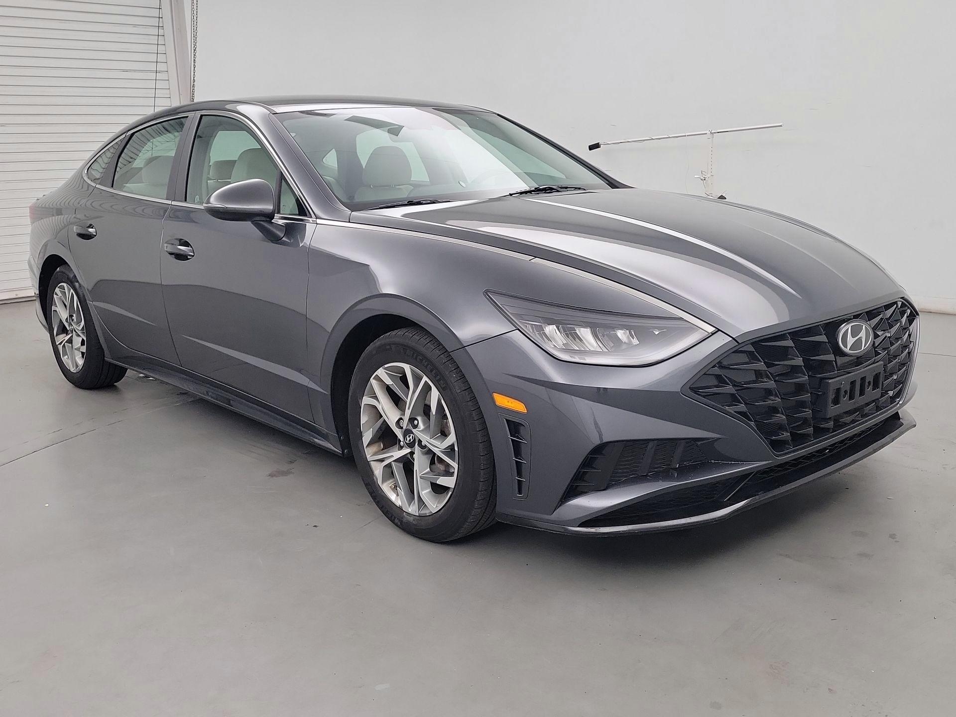 Thumbnail: 2023 Hyundai Sonata - 1