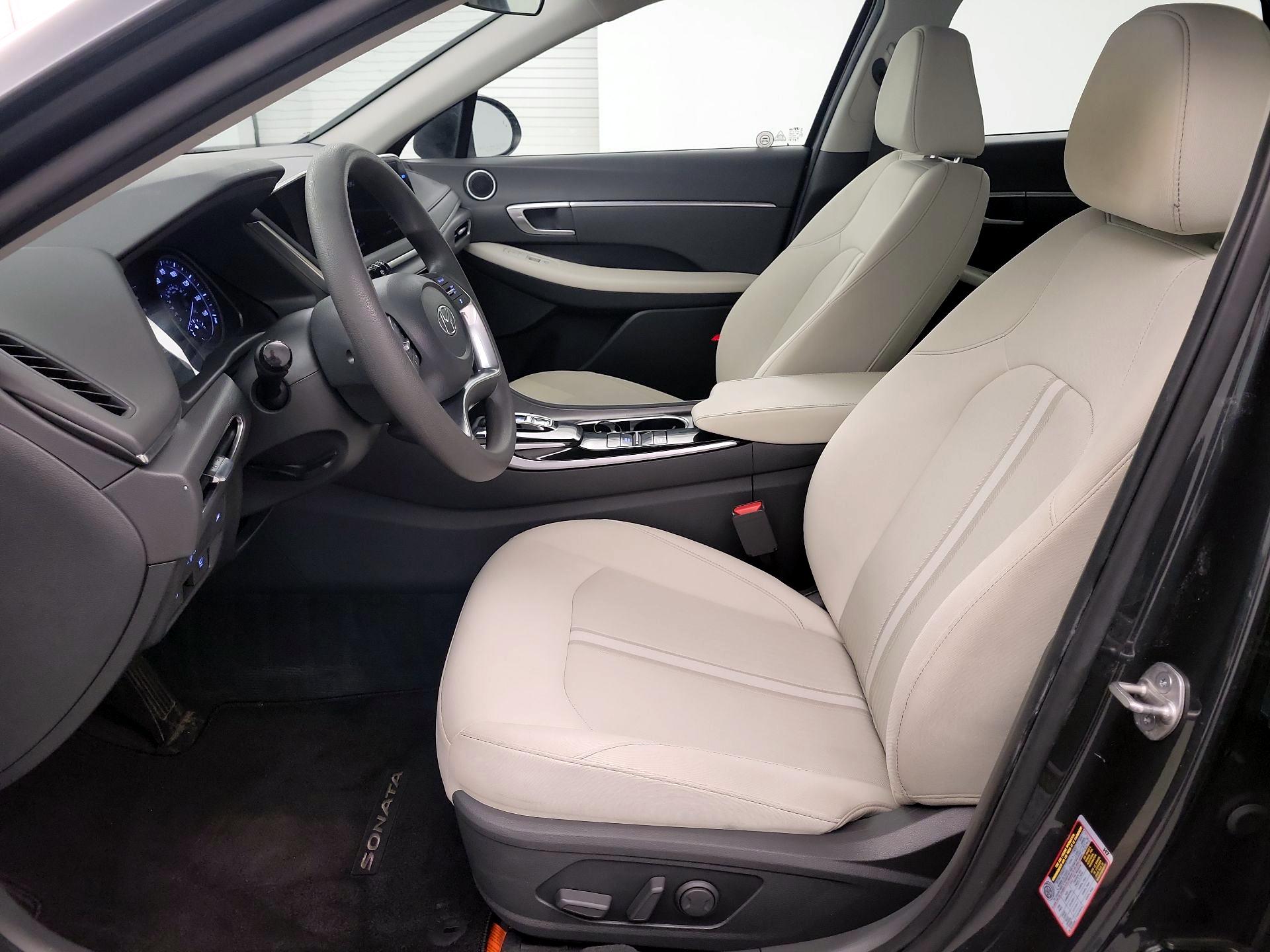 Thumbnail: 2023 Hyundai Sonata - 9