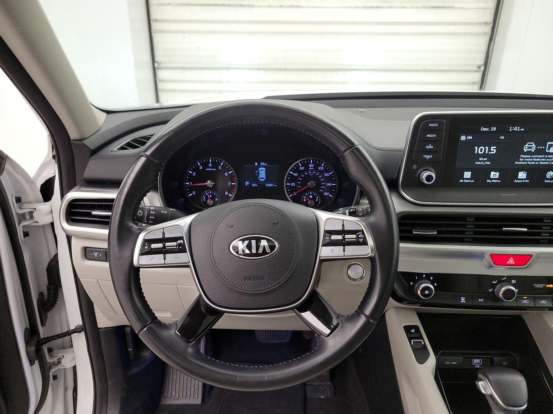 Thumbnail: 2020 Kia Telluride - 10