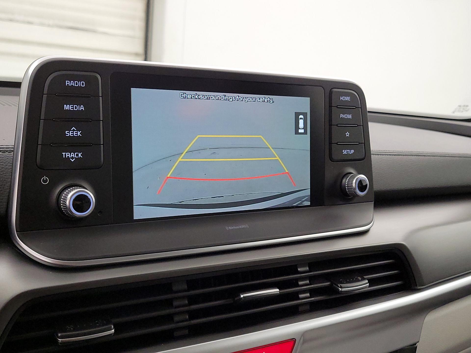 Thumbnail: 2020 Kia Telluride - 14