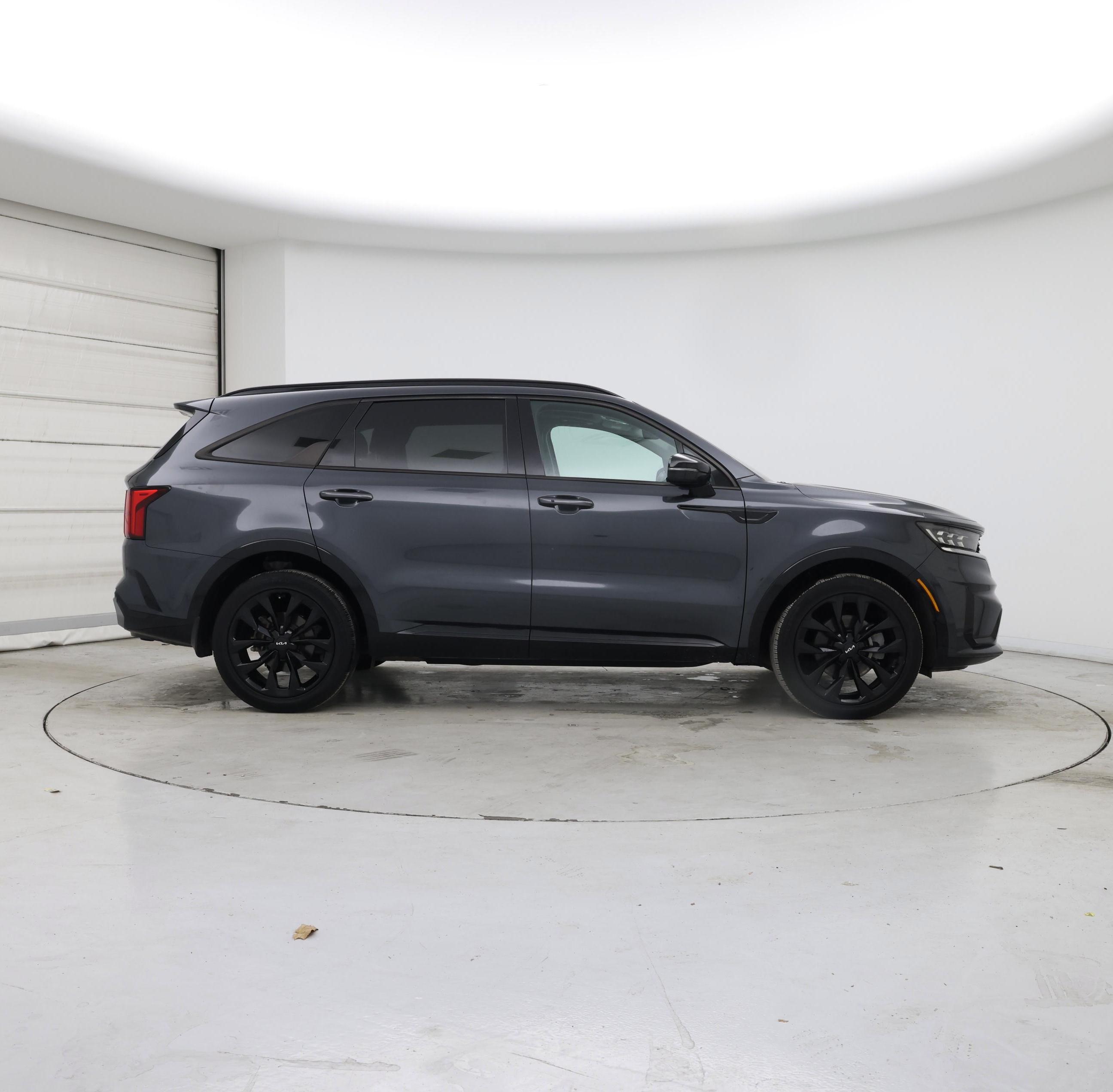 Thumbnail: 2023 Kia Sorento - 7