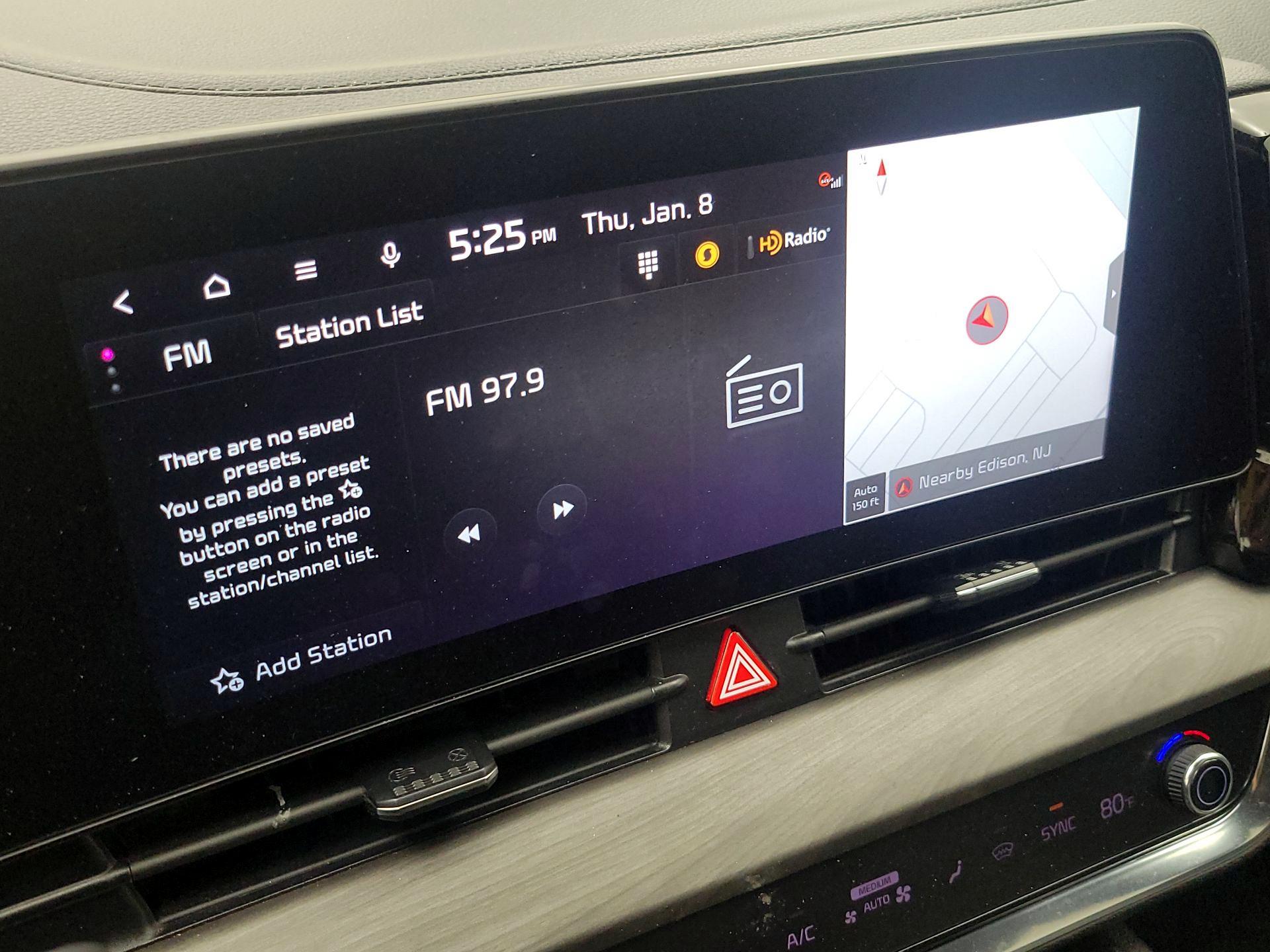 Thumbnail: 2023 Kia Sportage - 16