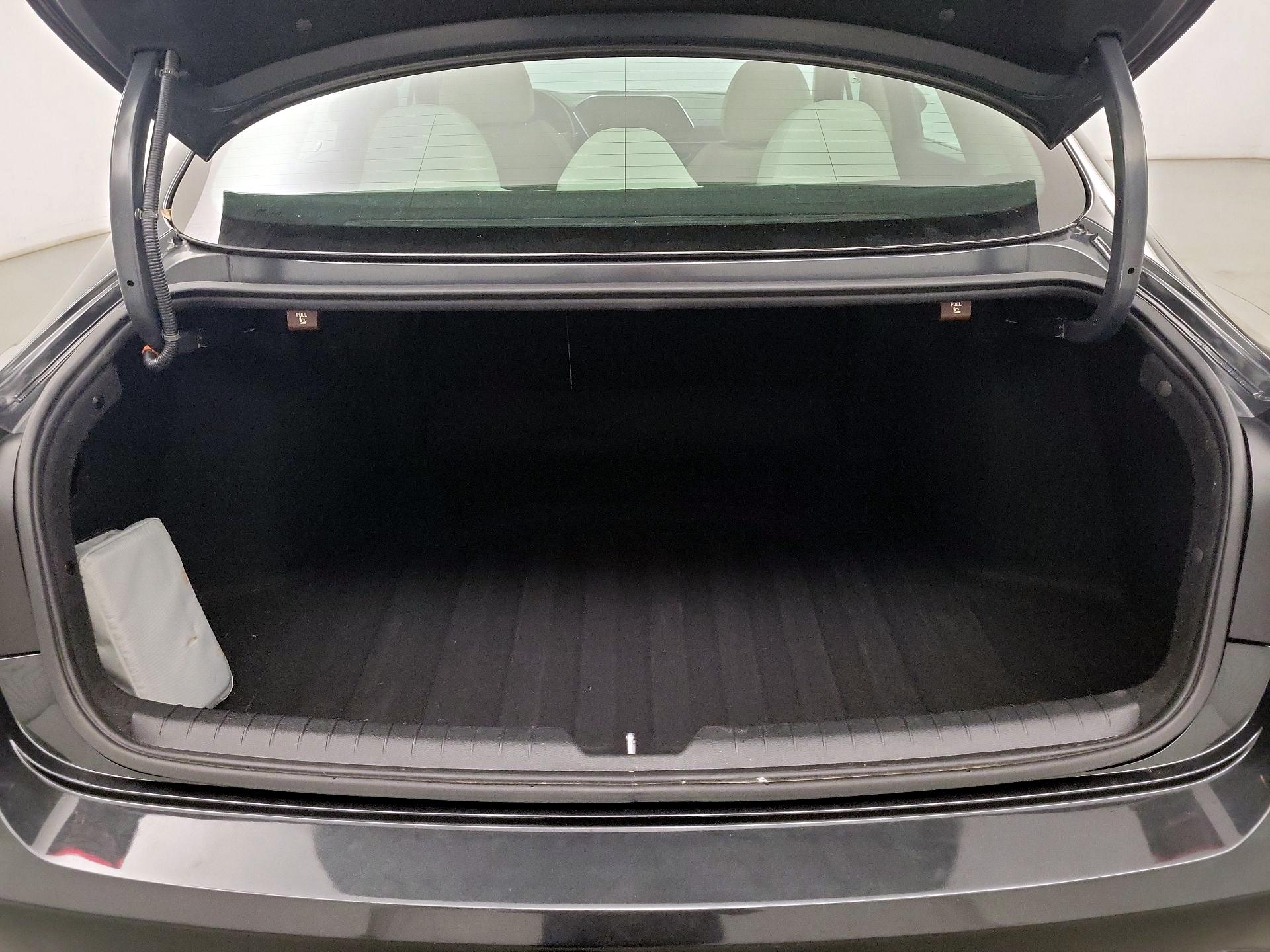 Thumbnail: 2023 Hyundai Sonata - 18