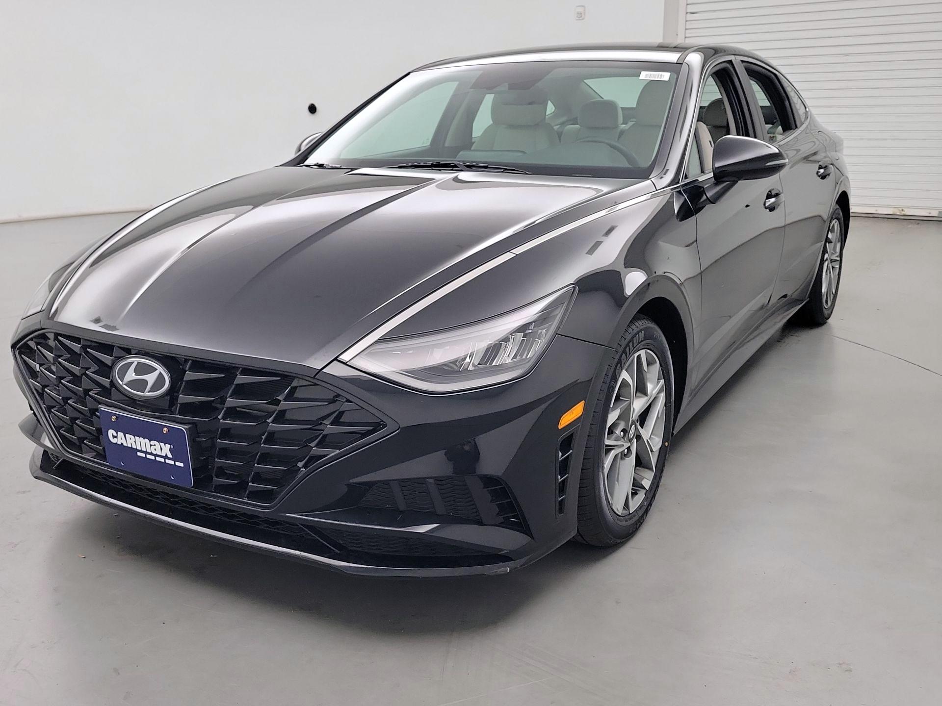 Thumbnail: 2023 Hyundai Sonata - 3