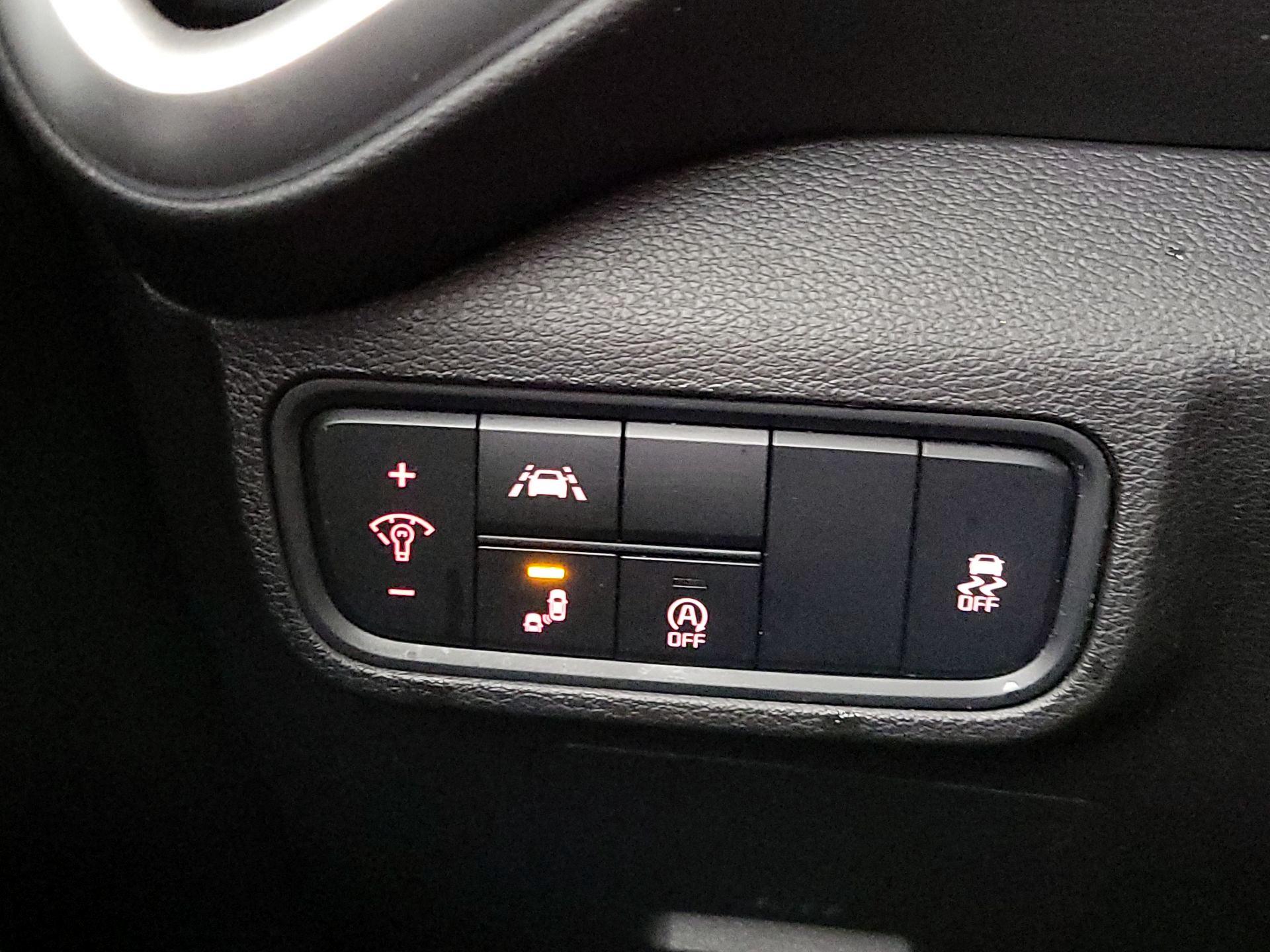 Thumbnail: 2022 Kia Soul - 13