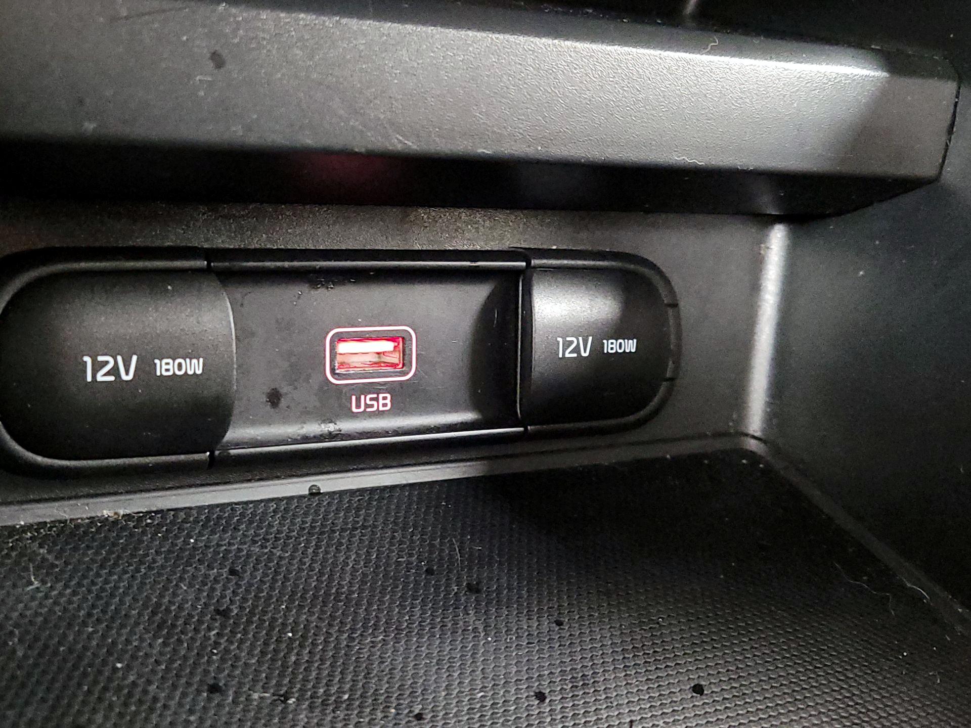 Thumbnail: 2022 Kia Soul - 18