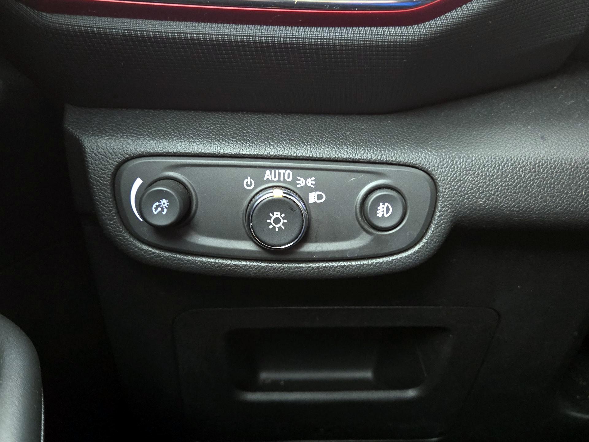 Thumbnail: 2022 Chevrolet TrailBlazer - 13