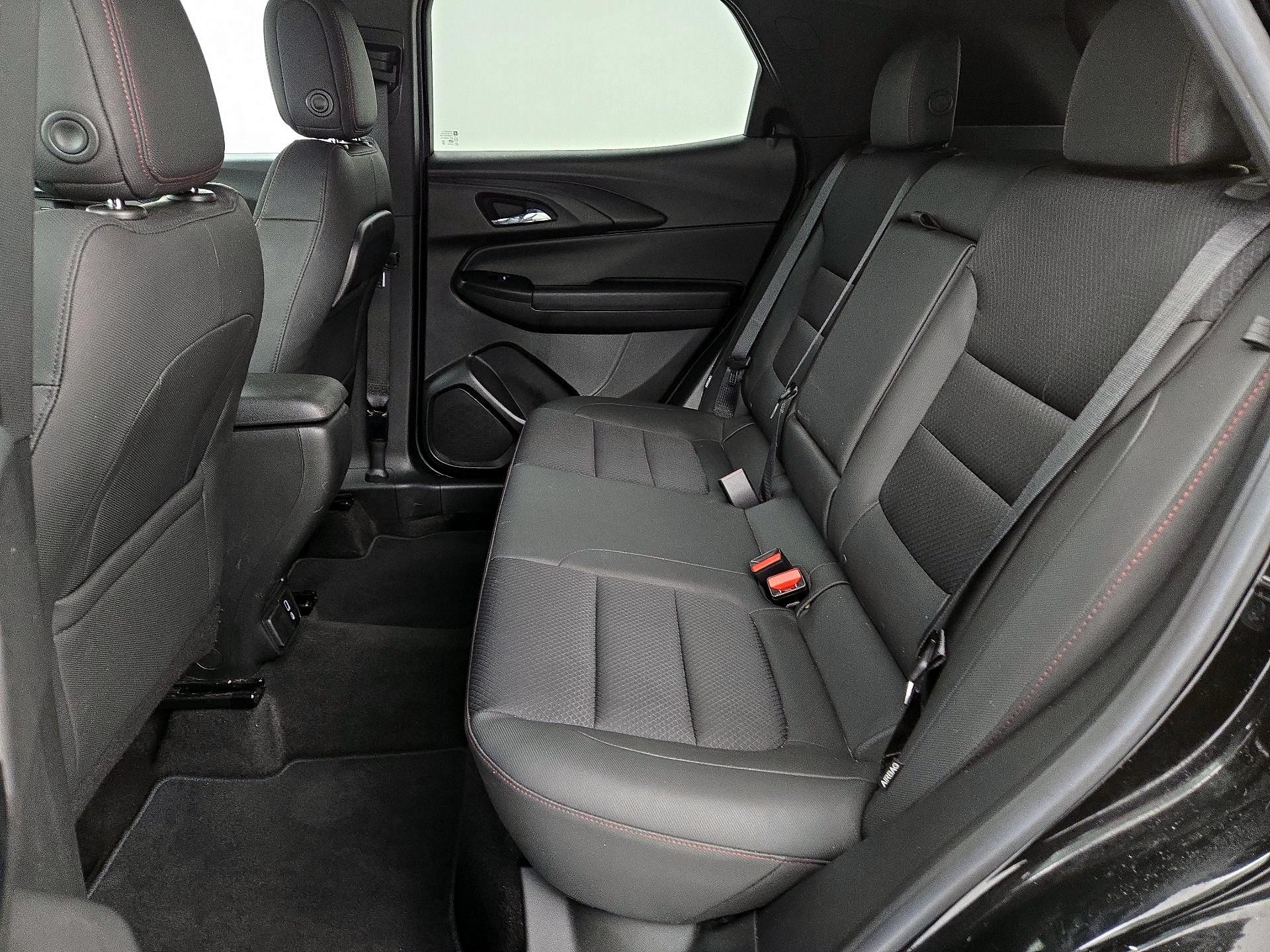 Thumbnail: 2022 Chevrolet TrailBlazer - 19