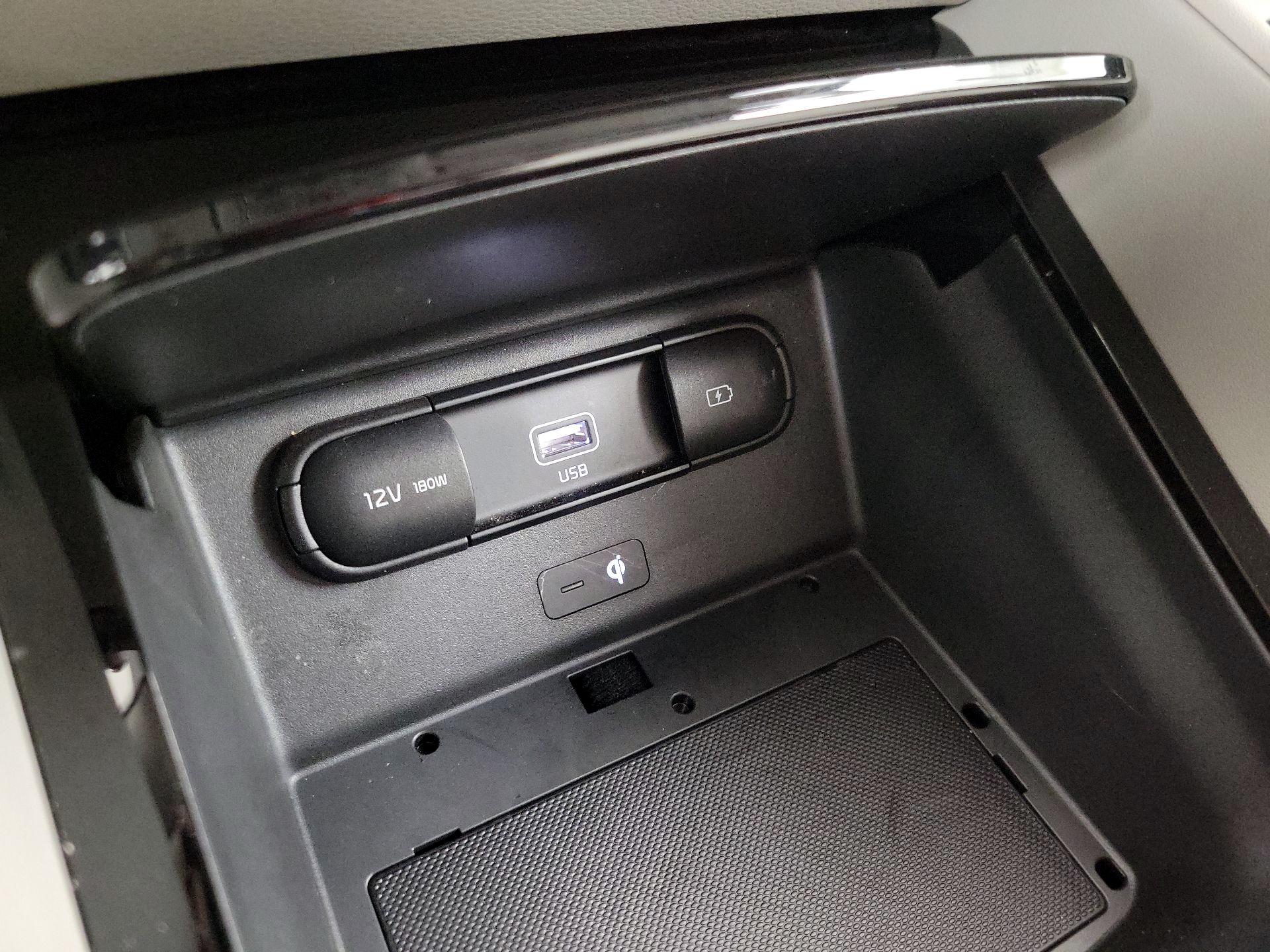 Thumbnail: 2022 Kia Telluride - 19