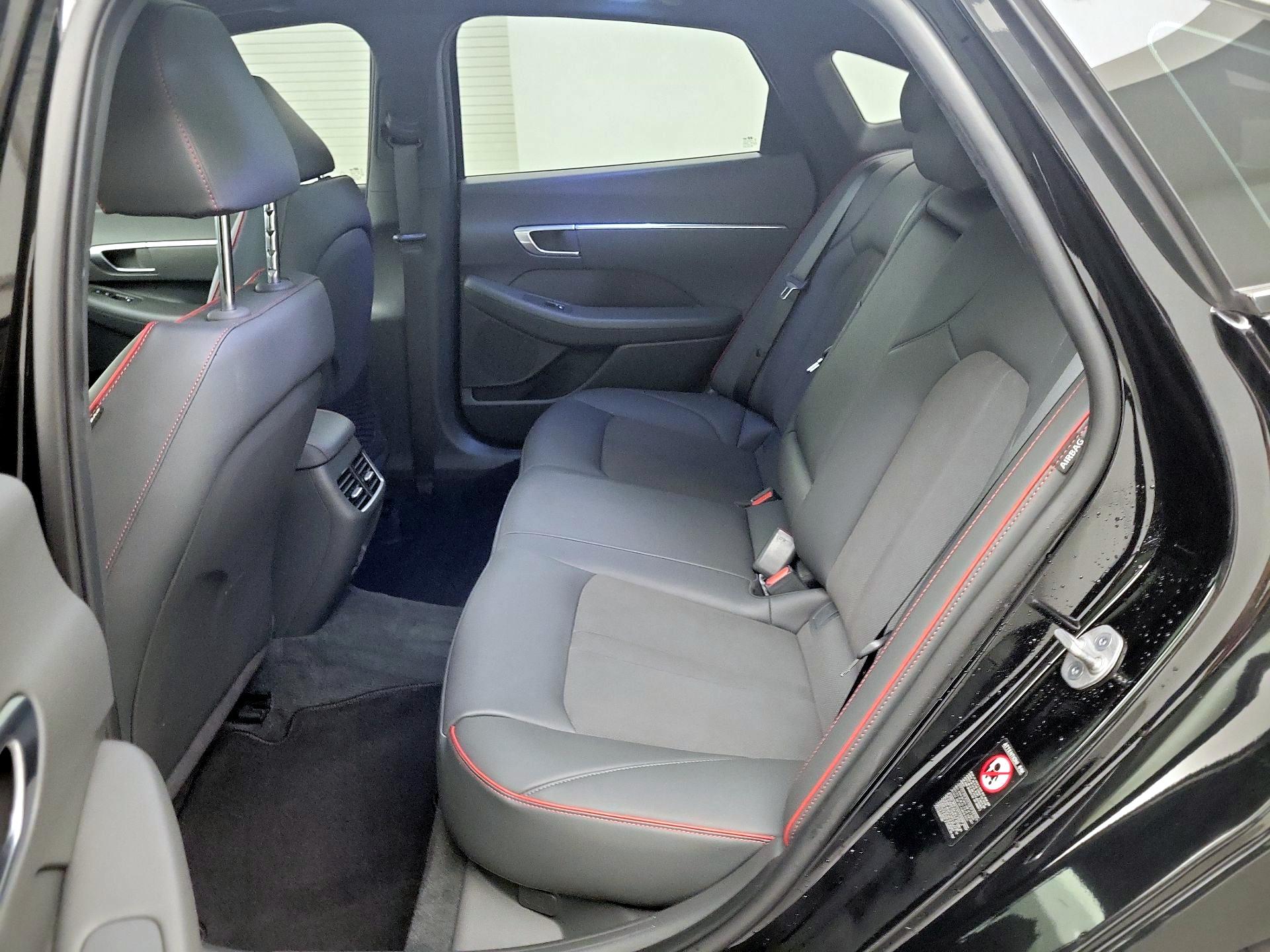 Thumbnail: 2023 Hyundai Sonata - 19