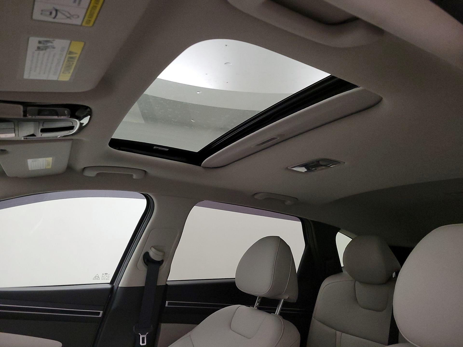 Thumbnail: 2023 Hyundai Tucson - 19