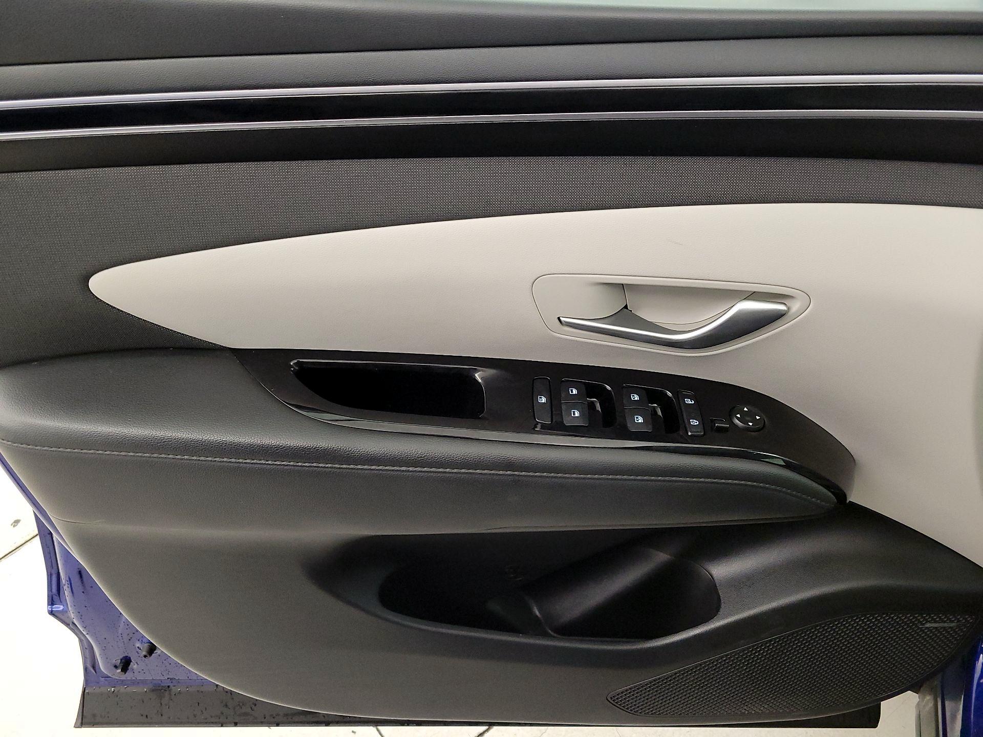 Thumbnail: 2023 Hyundai Tucson - 12