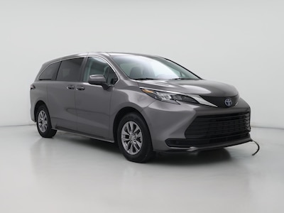 2024 Toyota Sienna Hybrid LE