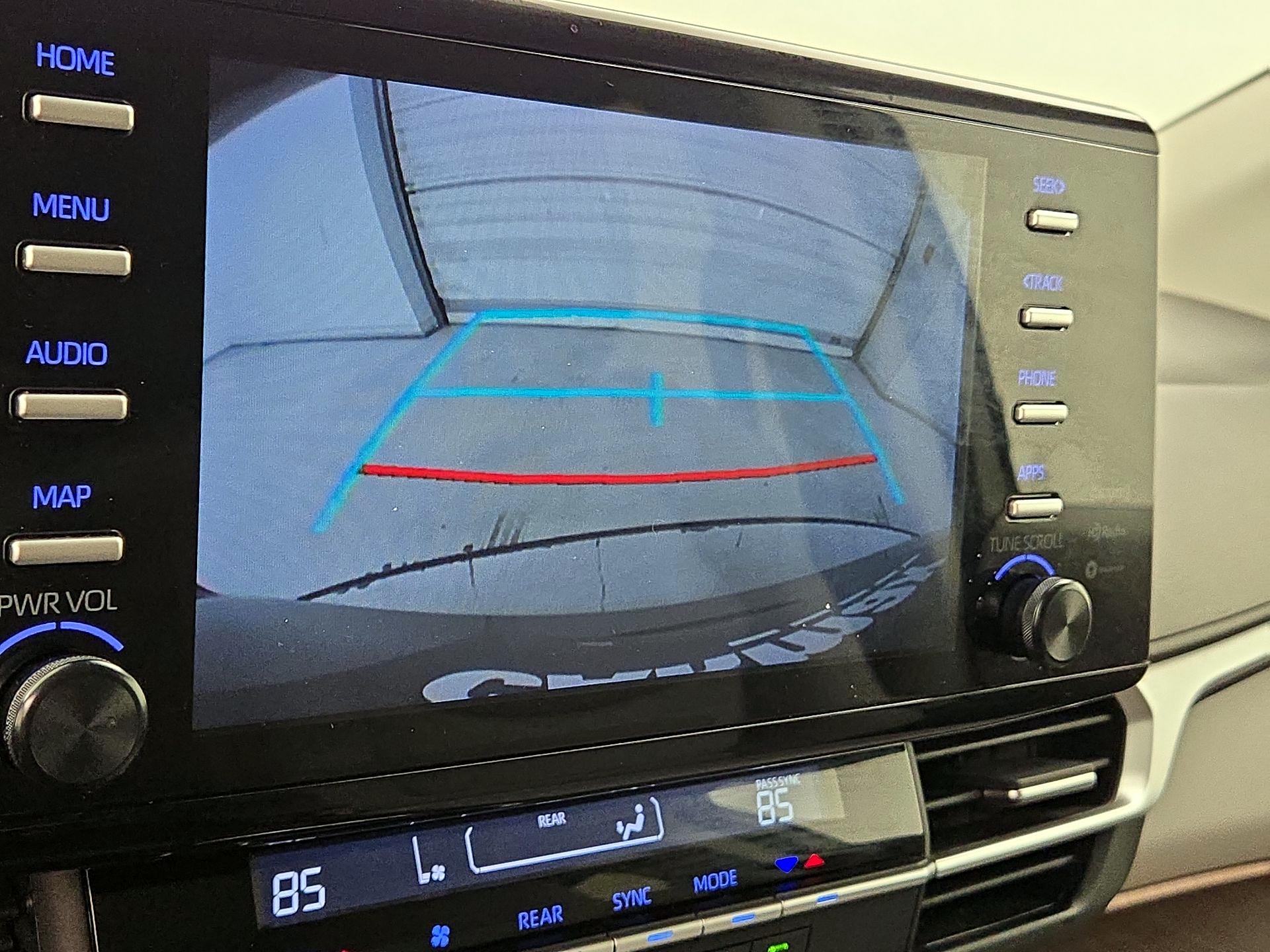 Thumbnail: 2024 Toyota Sienna - 13