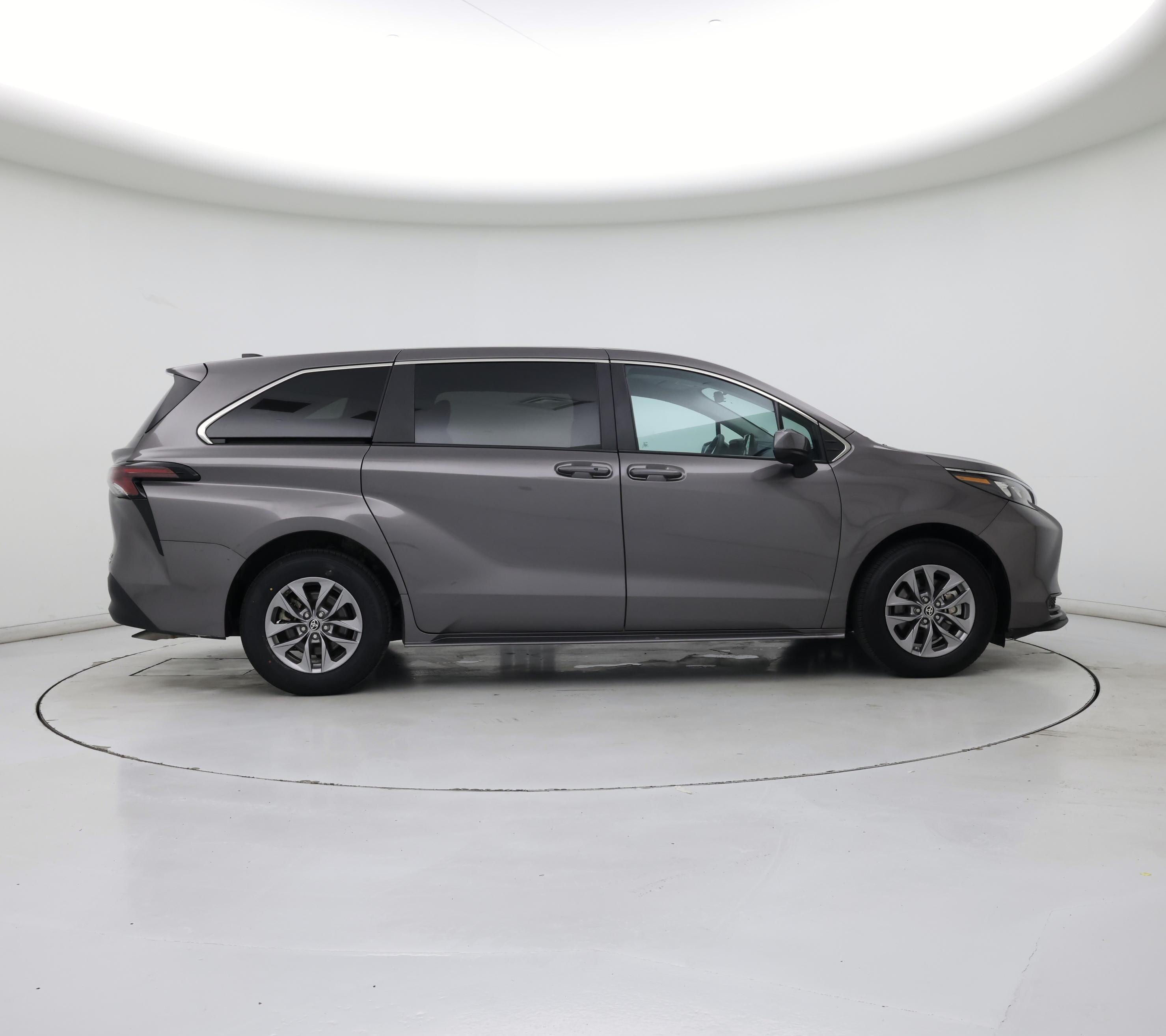 Thumbnail: 2024 Toyota Sienna - 7