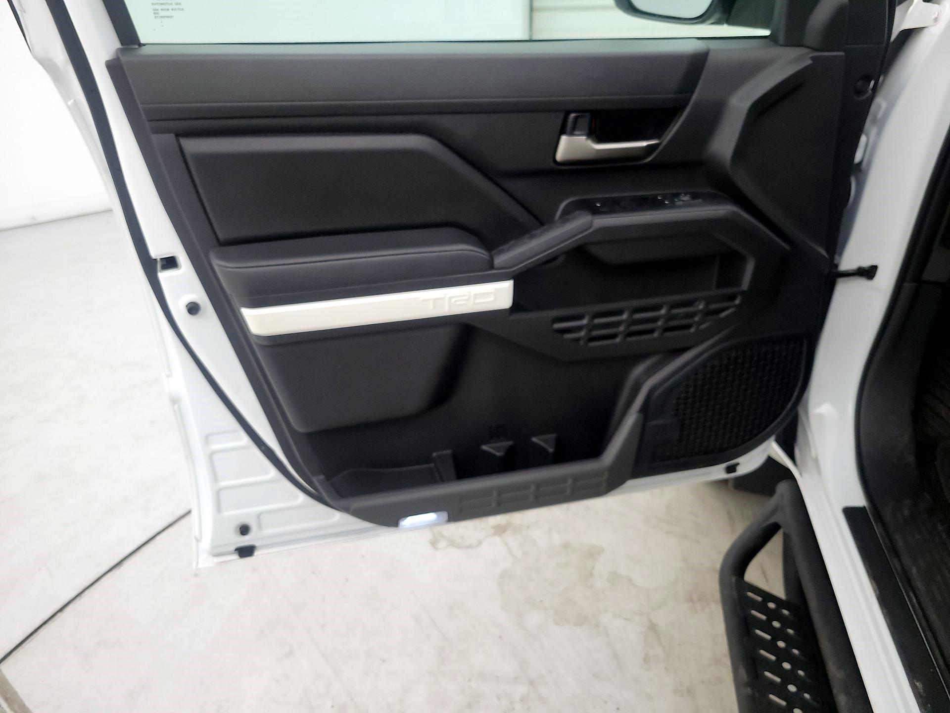 Thumbnail: 2024 Toyota Tacoma - 10