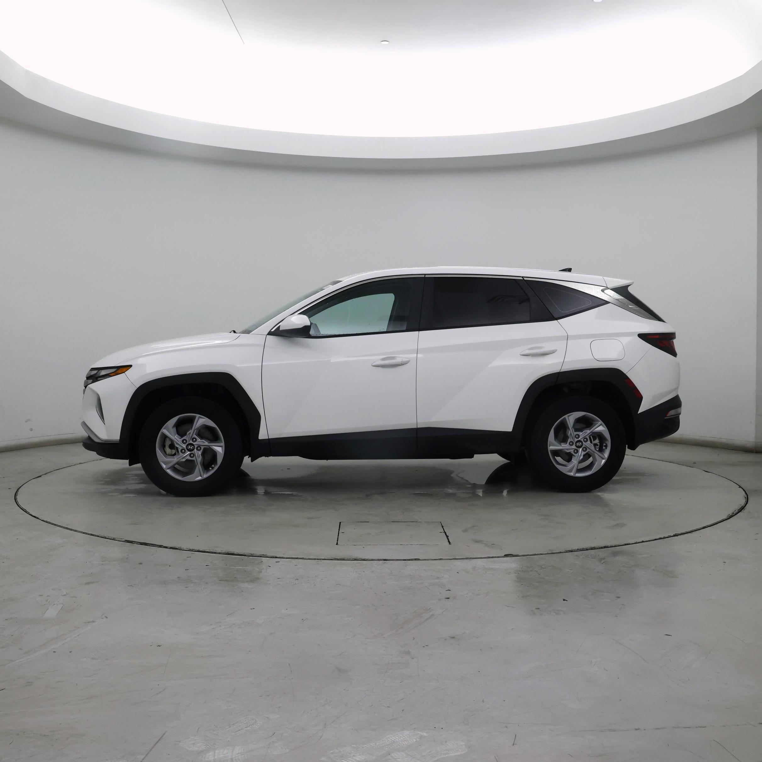 Thumbnail: 2023 Hyundai Tucson - 3