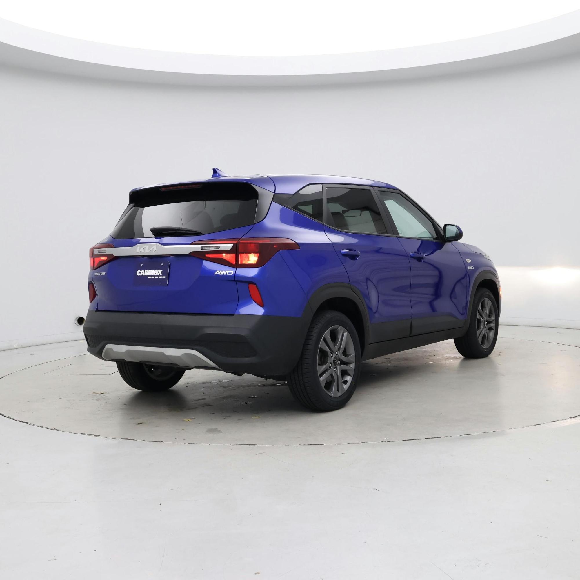 Thumbnail: 2022 Kia Seltos - 8