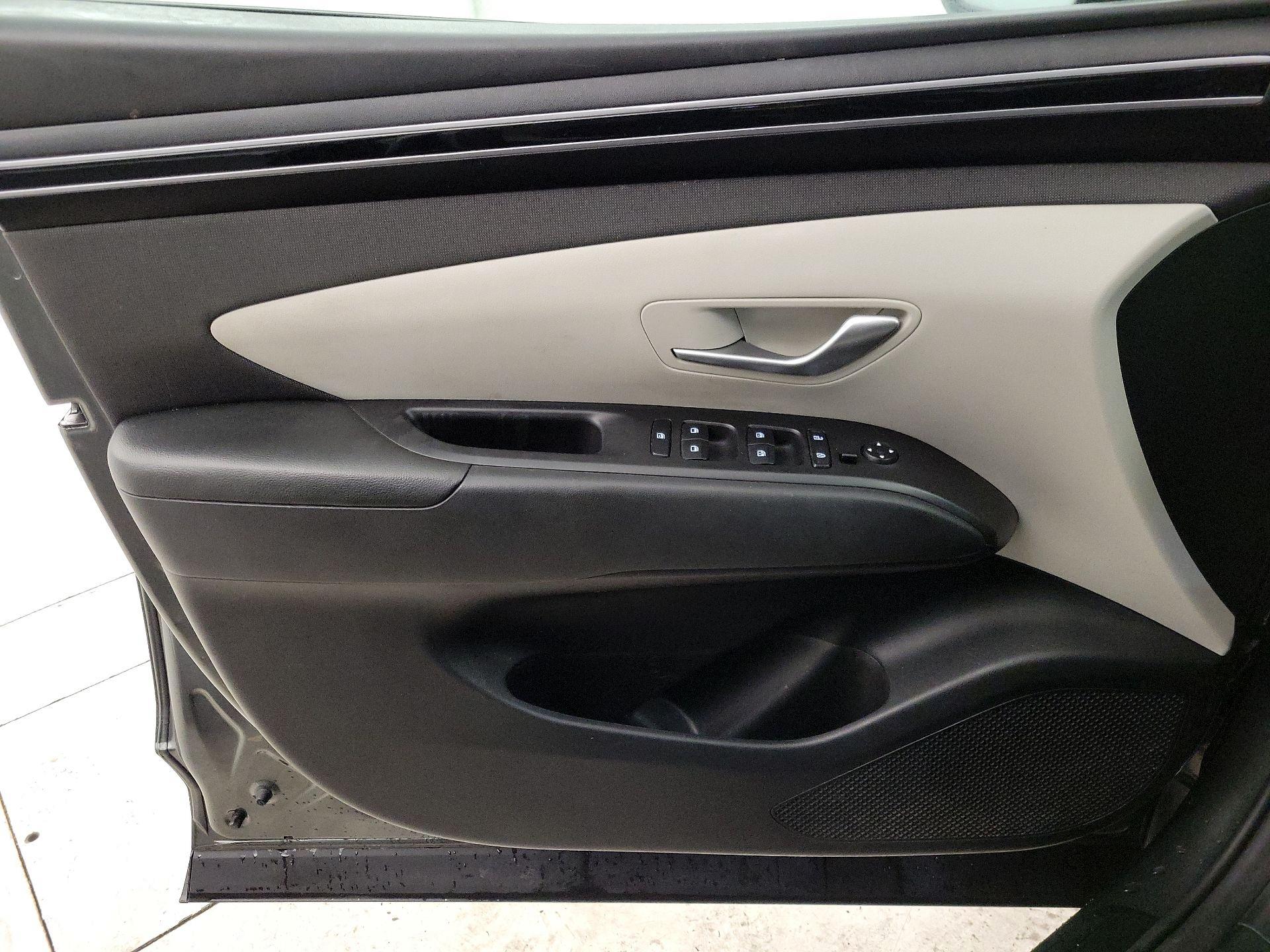 Thumbnail: 2023 Hyundai Tucson - 12