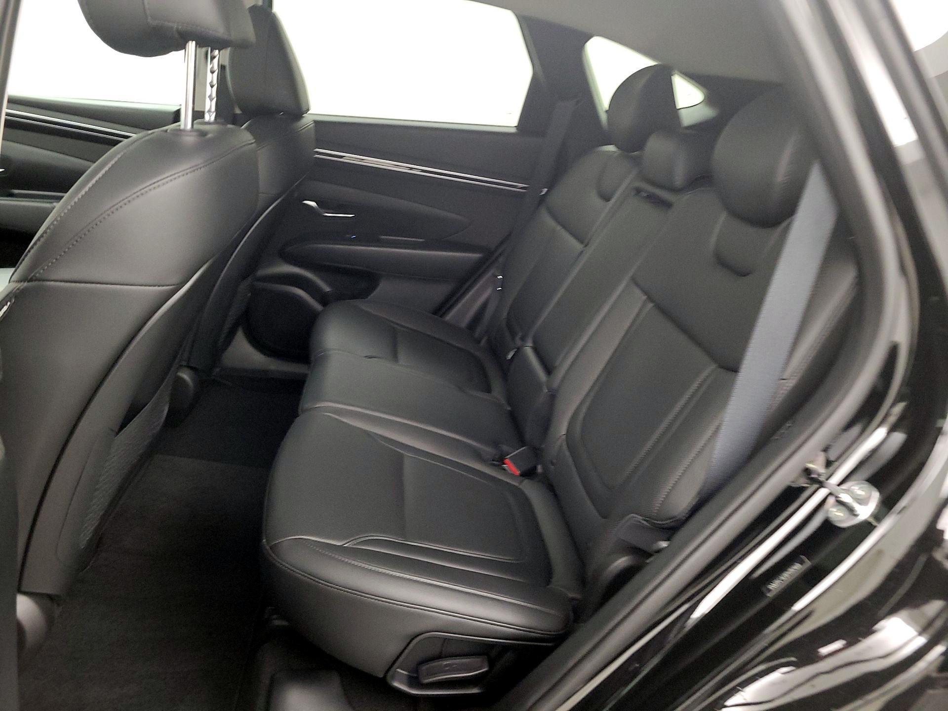 Thumbnail: 2023 Hyundai Tucson - 20