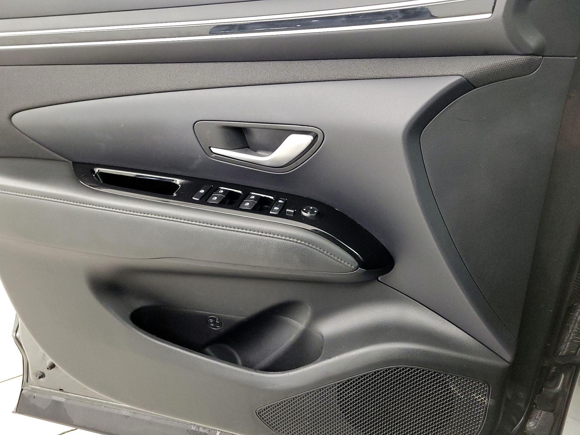 Thumbnail: 2023 Hyundai Tucson - 12