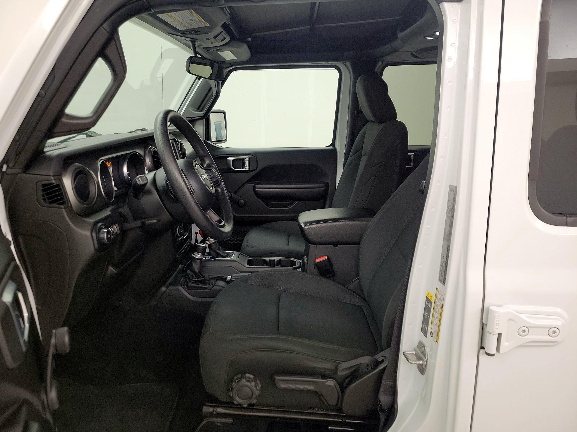 Thumbnail: 2021 Jeep Wrangler - 11