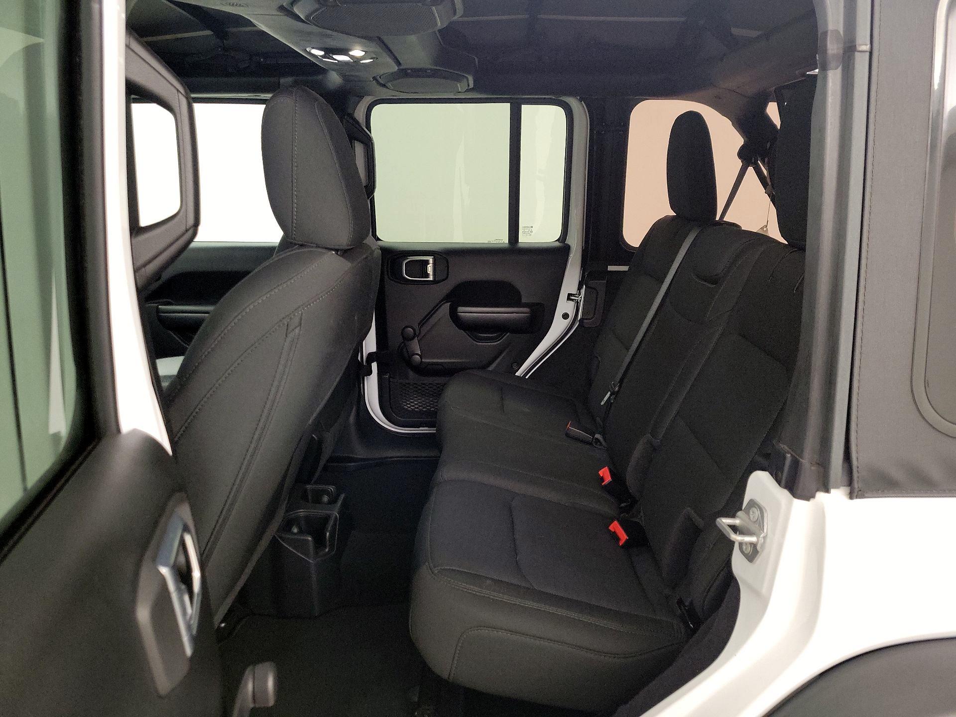 Thumbnail: 2021 Jeep Wrangler - 19