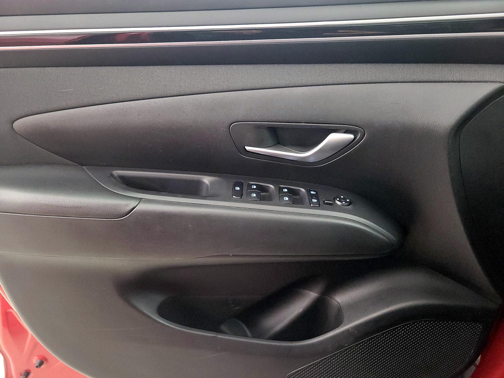 Thumbnail: 2023 Hyundai Tucson - 12