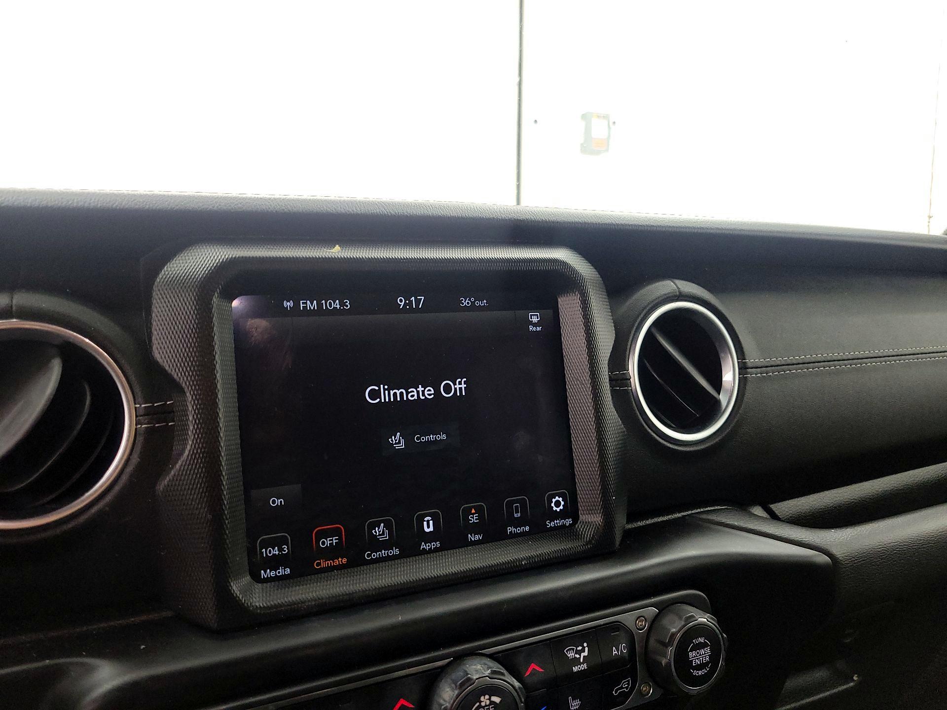 Thumbnail: 2021 Jeep Wrangler - 15