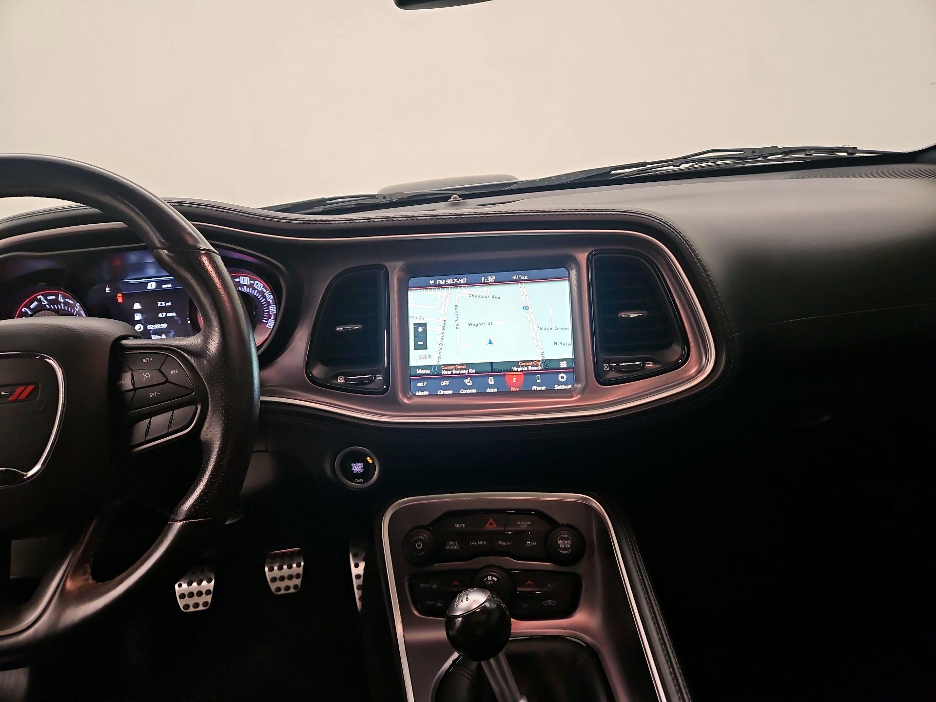 Thumbnail: 2020 Dodge Challenger - 9