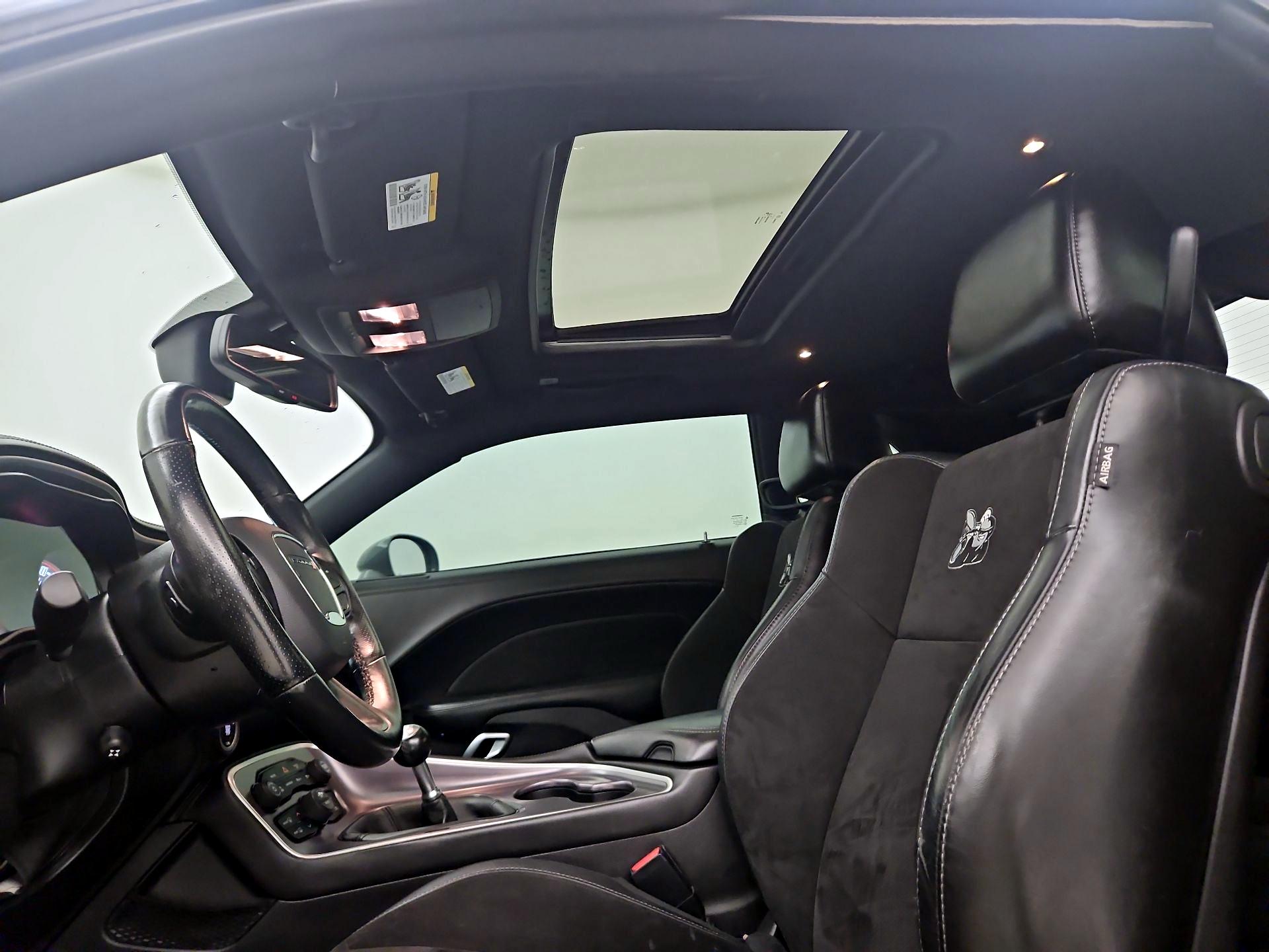 Thumbnail: 2020 Dodge Challenger - 20