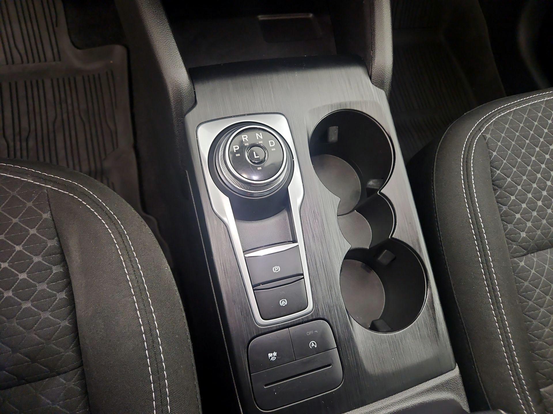 Thumbnail: 2023 Ford Escape - 17