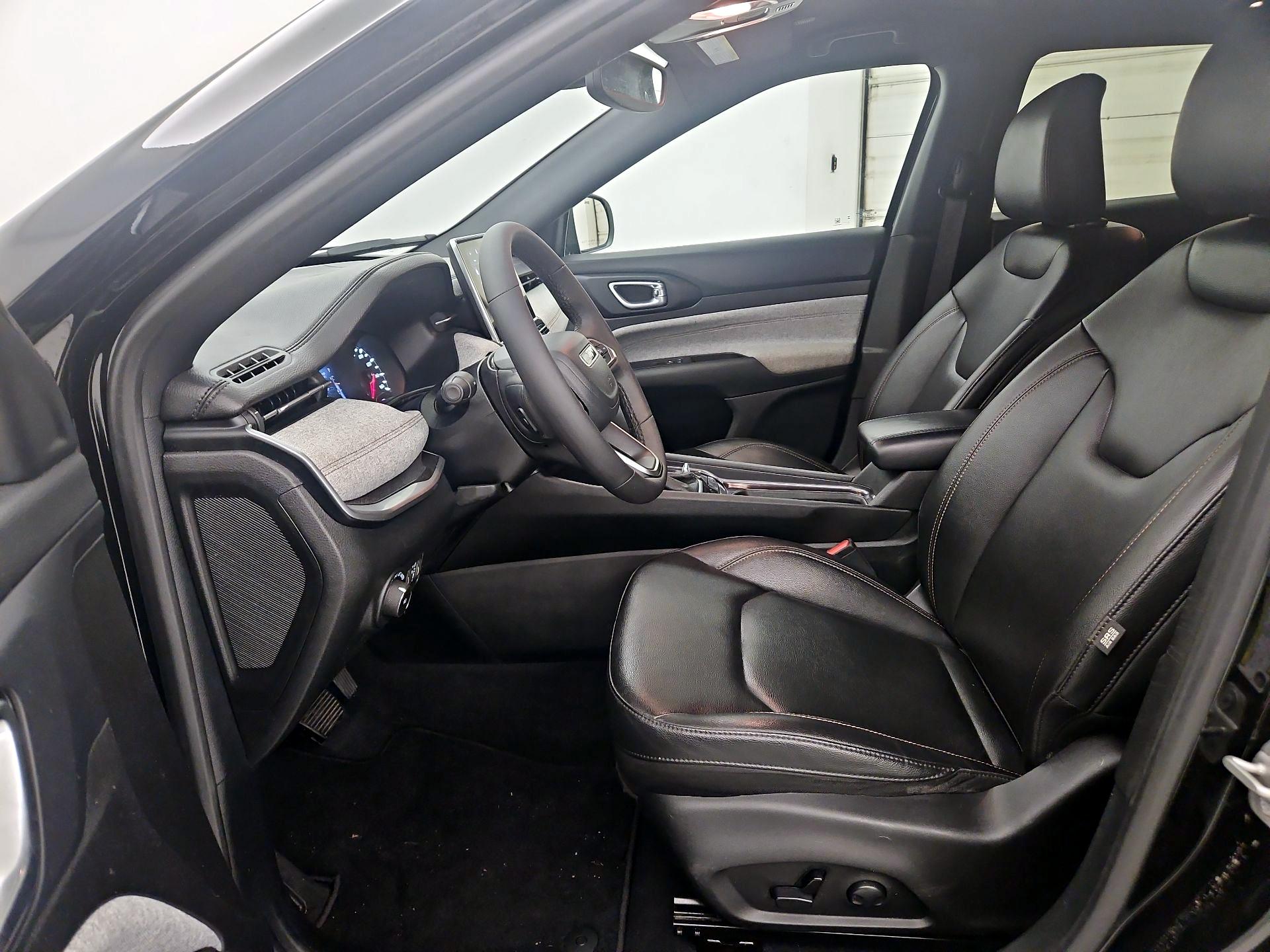 Thumbnail: 2024 Jeep Compass - 11