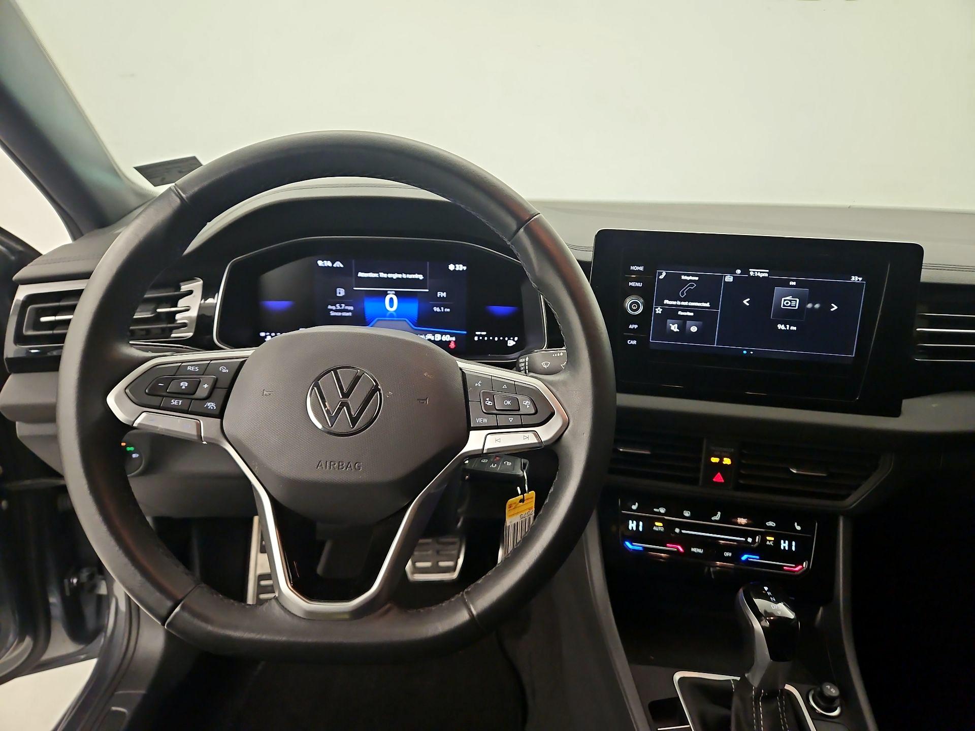 Thumbnail: 2025 Volkswagen Jetta - 9