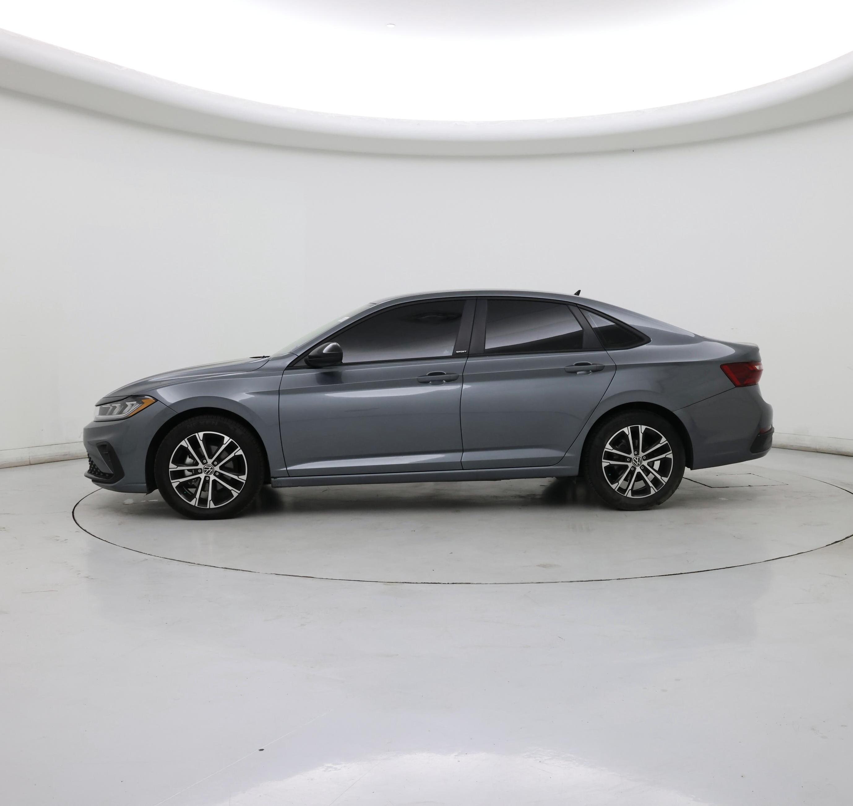 Thumbnail: 2025 Volkswagen Jetta - 3